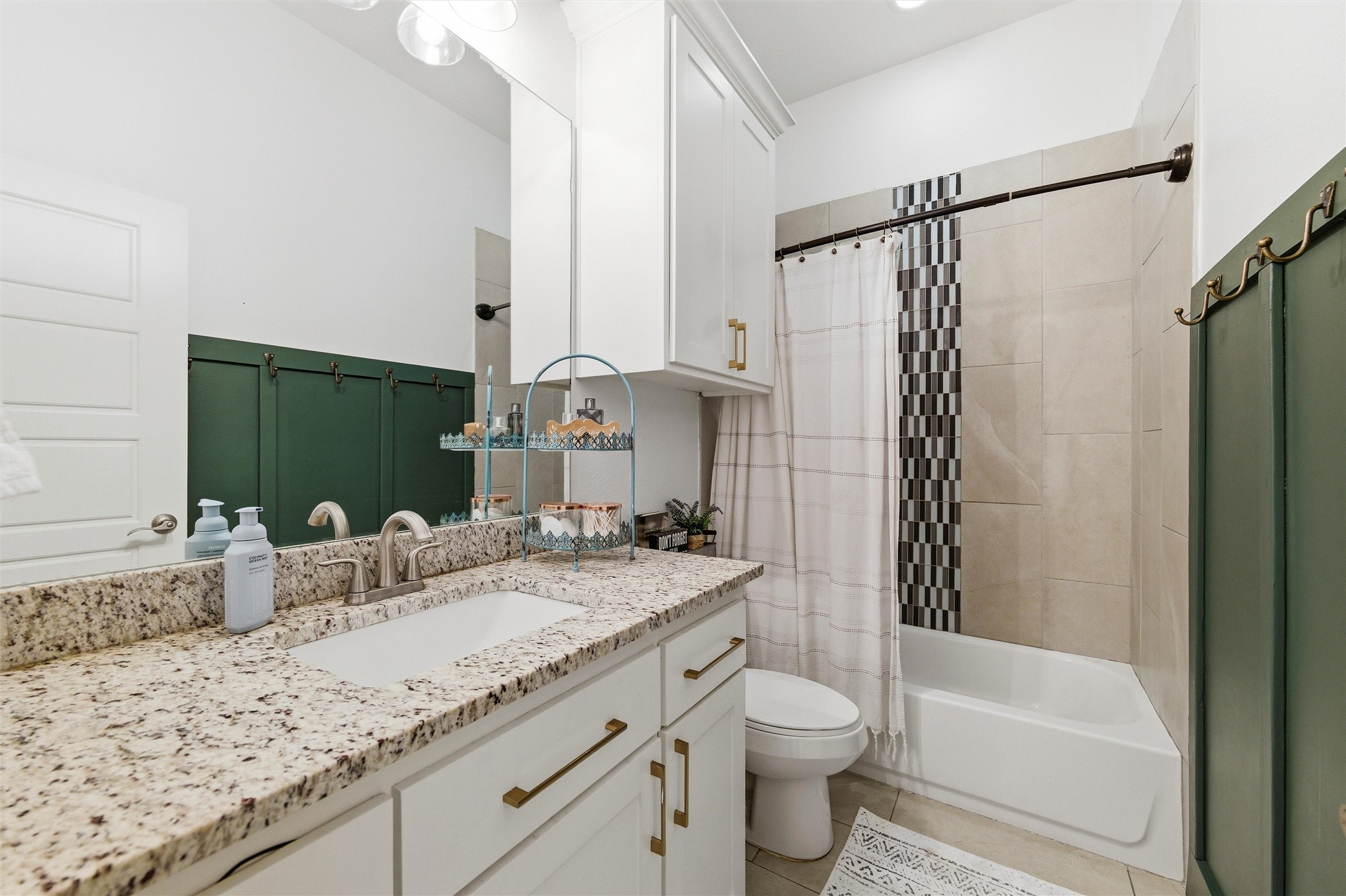 1436 Town Creek Circle