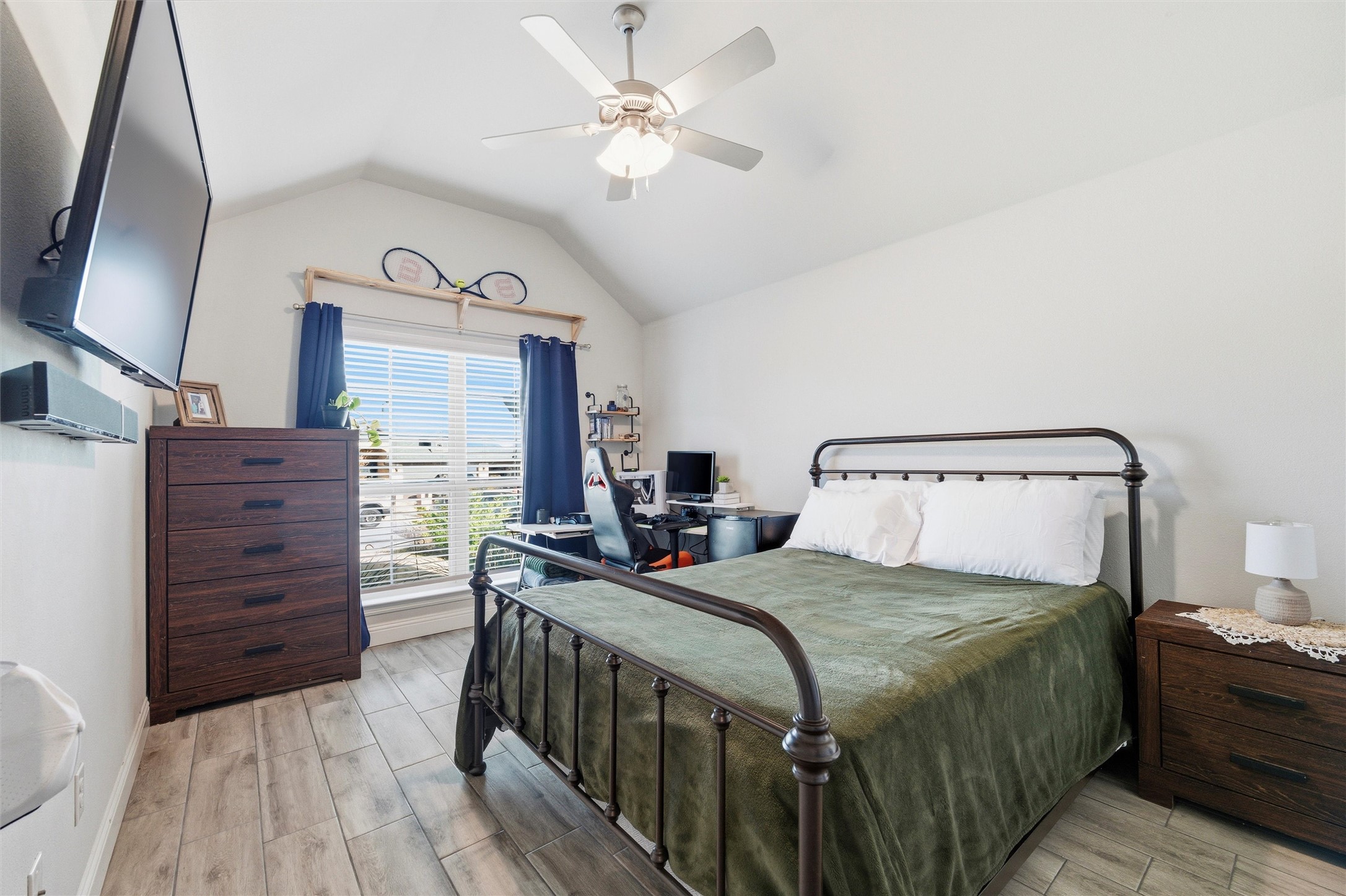 1436 Town Creek Circle