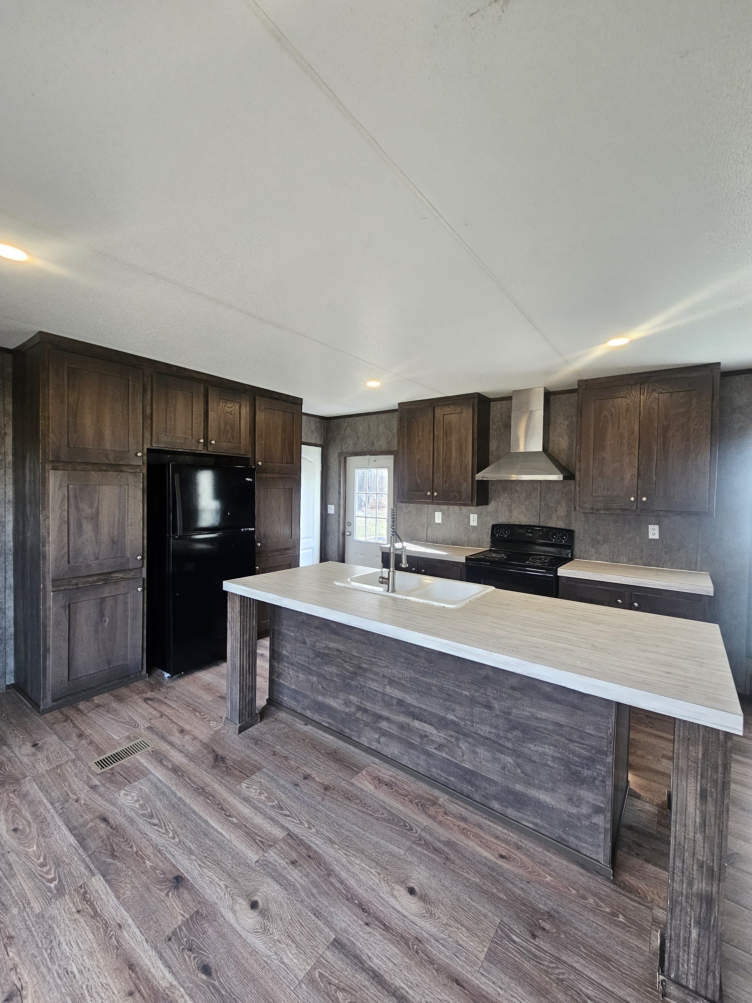 6501 W Hwy 19