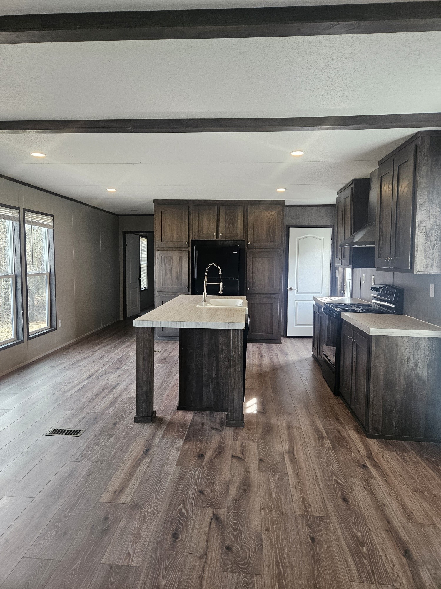 6501 W Hwy 19