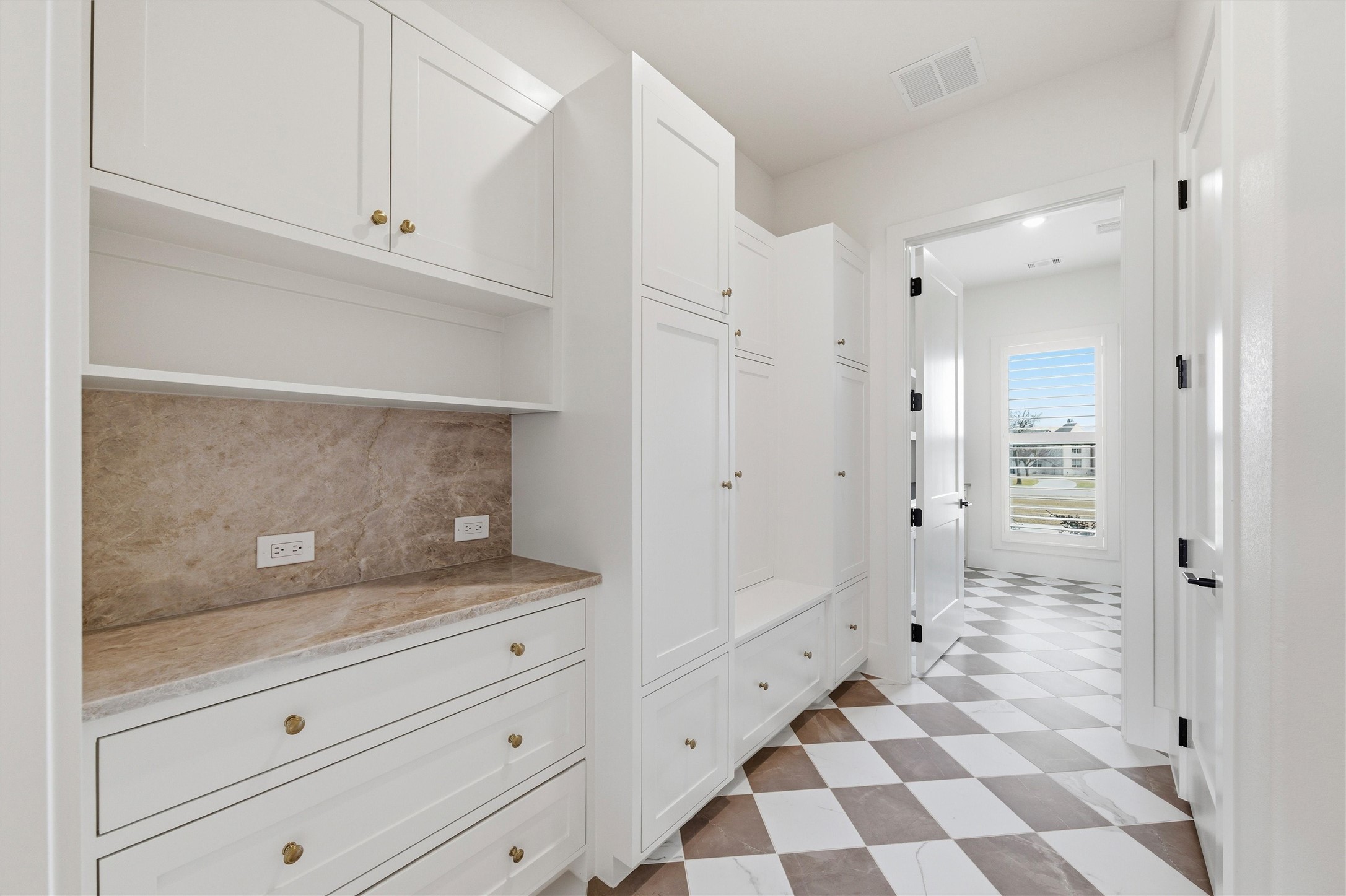 3035 Winding Creek Trail