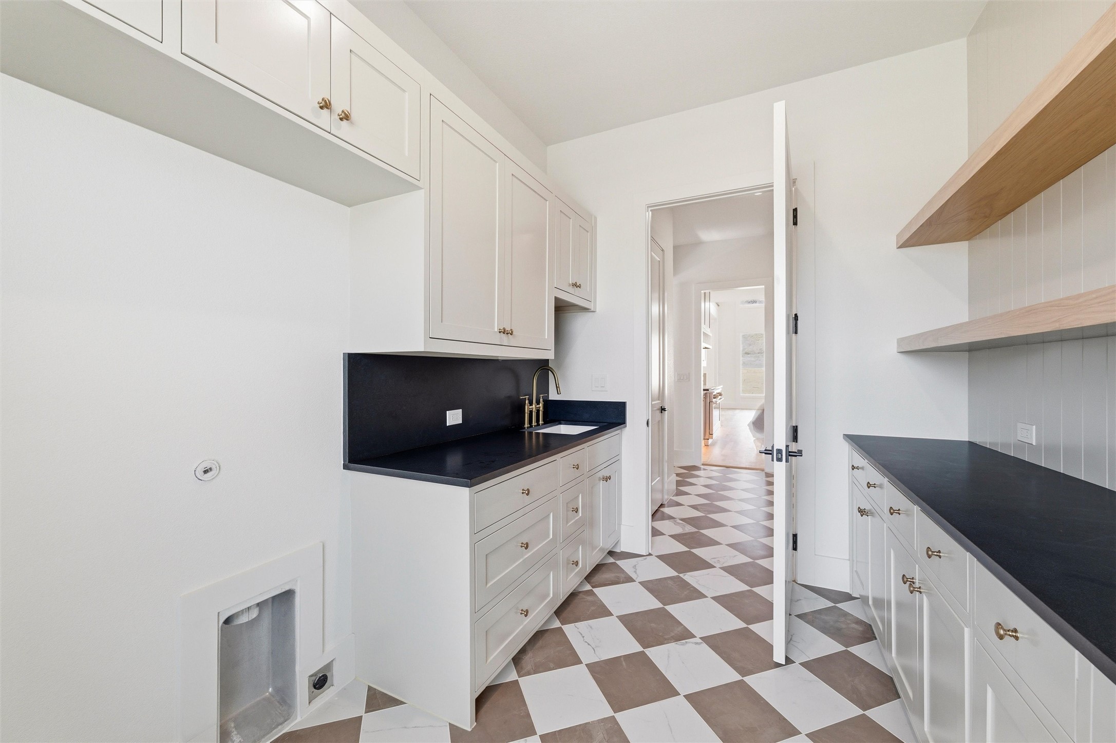 3035 Winding Creek Trail