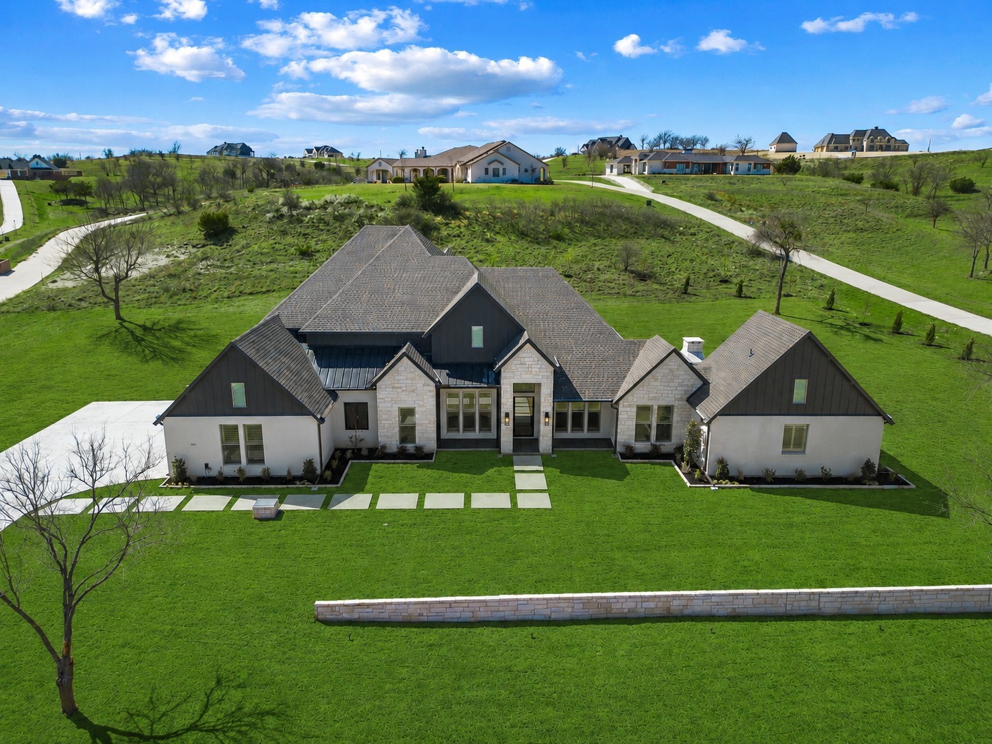 3035 Winding Creek Trail
