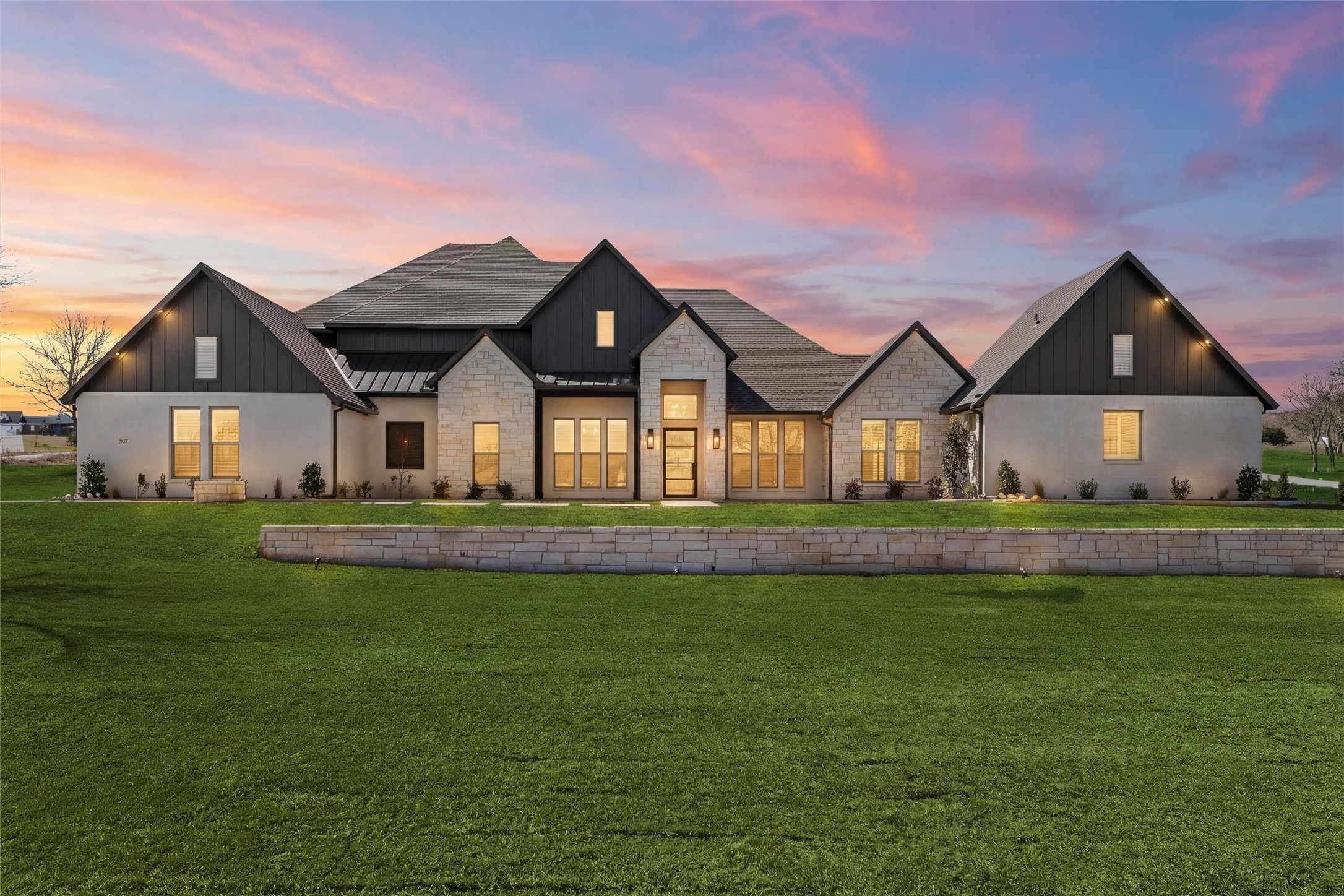 3035 Winding Creek Trail
