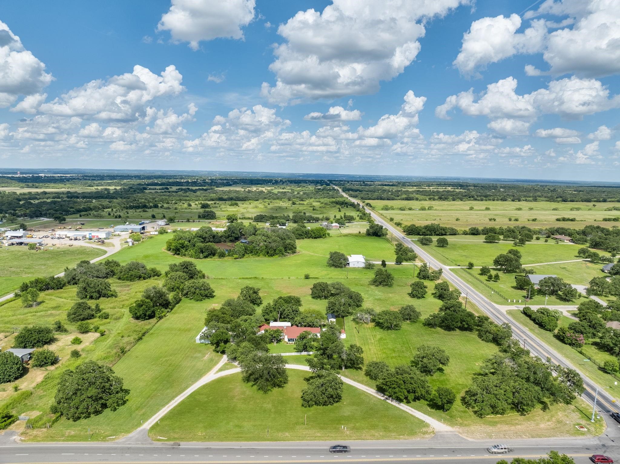 3661 S Highway 281