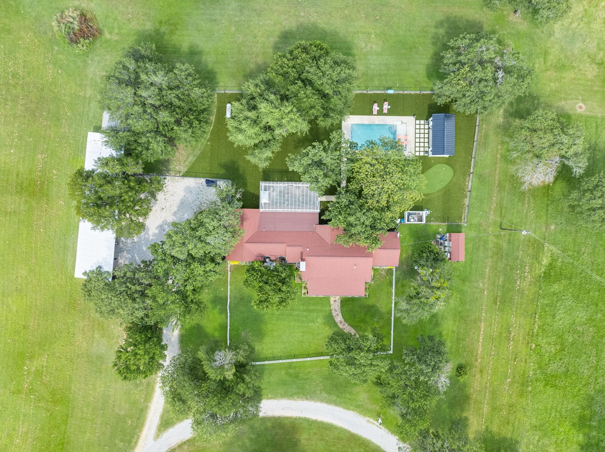 3661 S Highway 281
