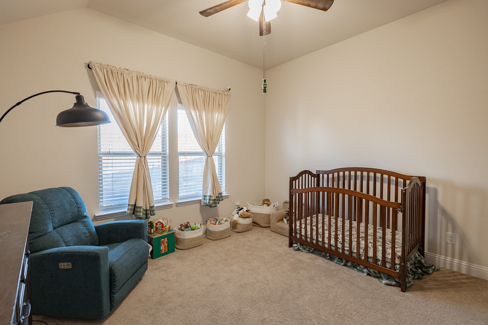 15117 Teasley Avenue