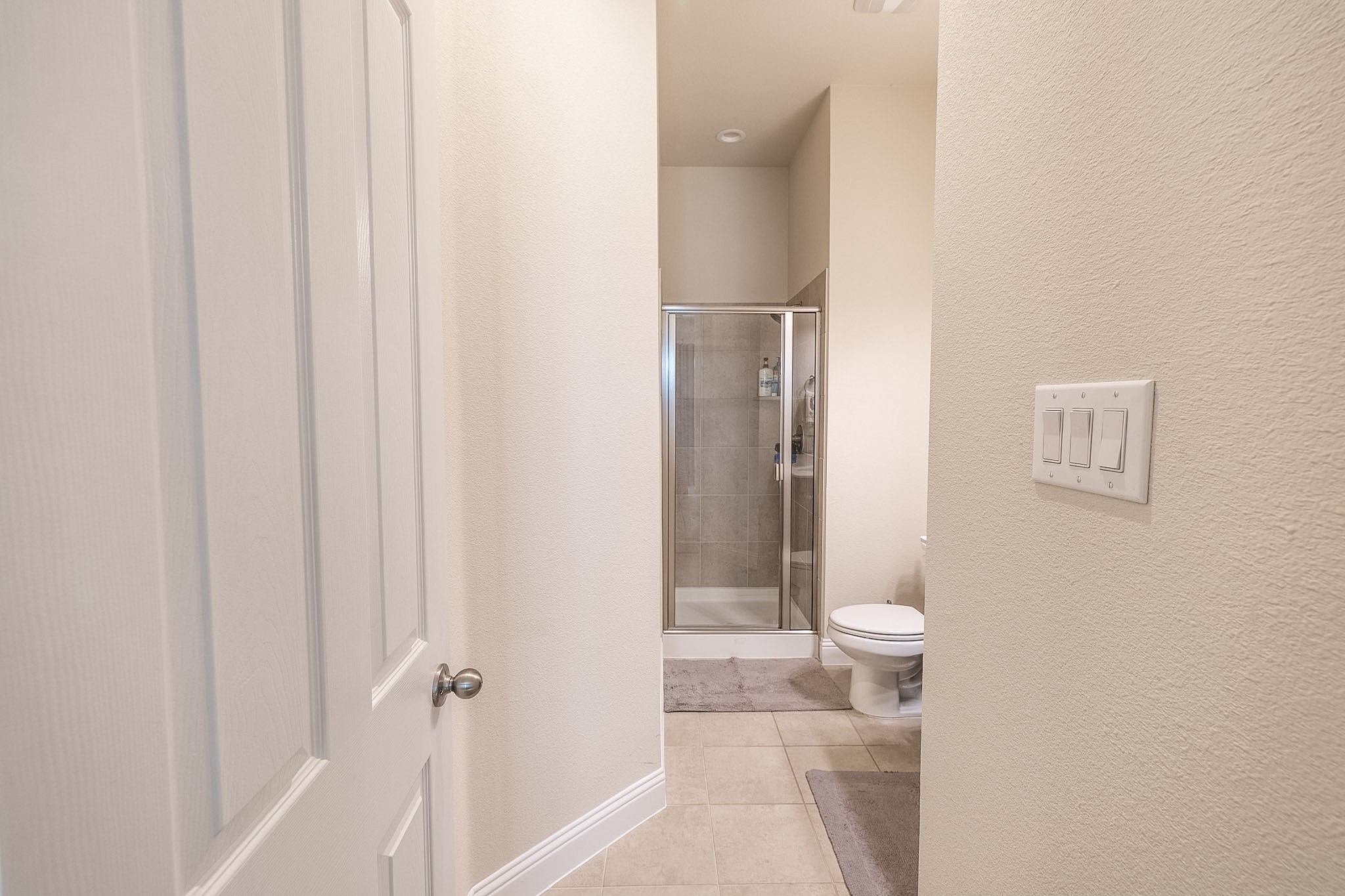 15117 Teasley Avenue