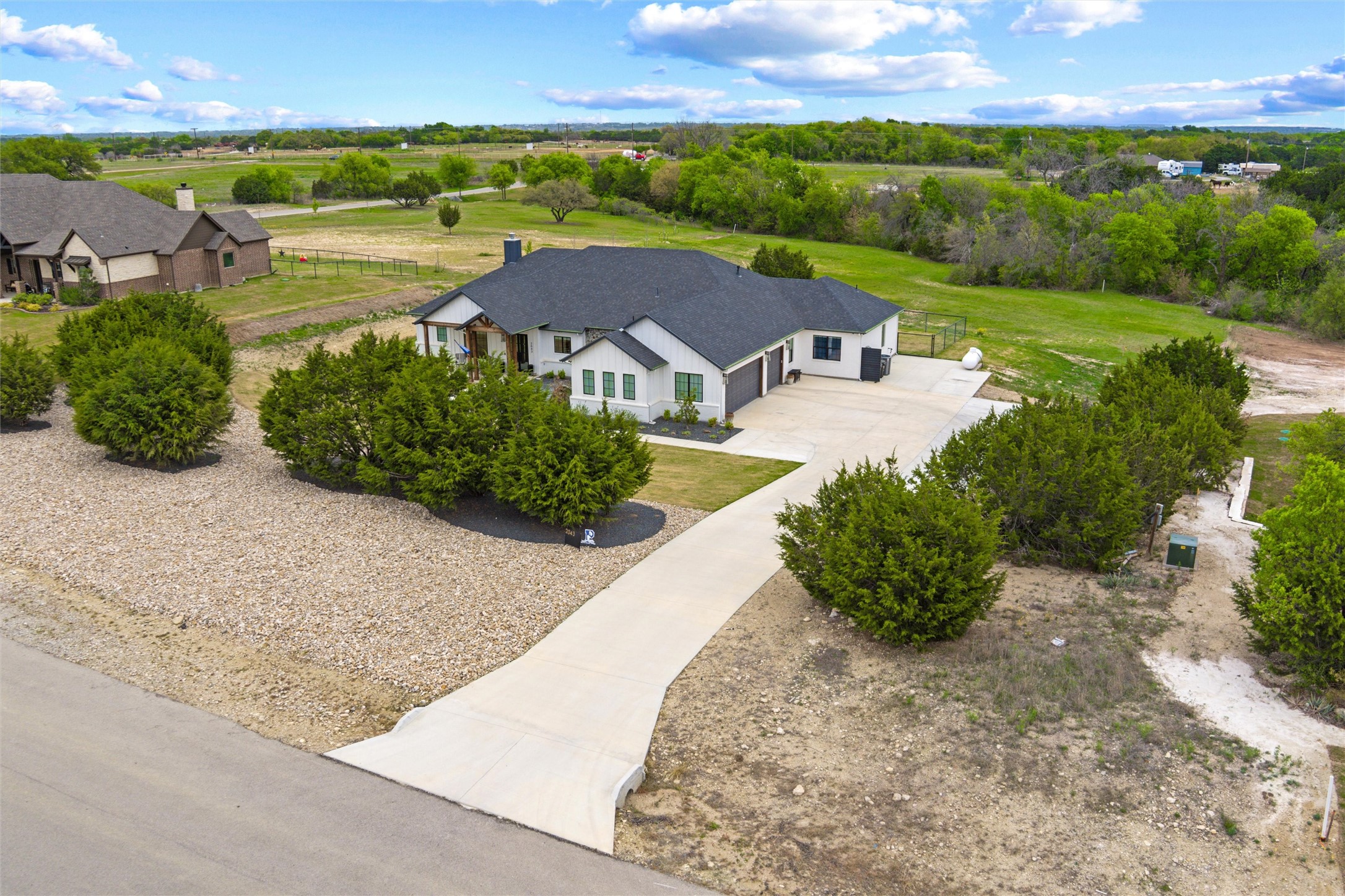 2043 Woodland Road