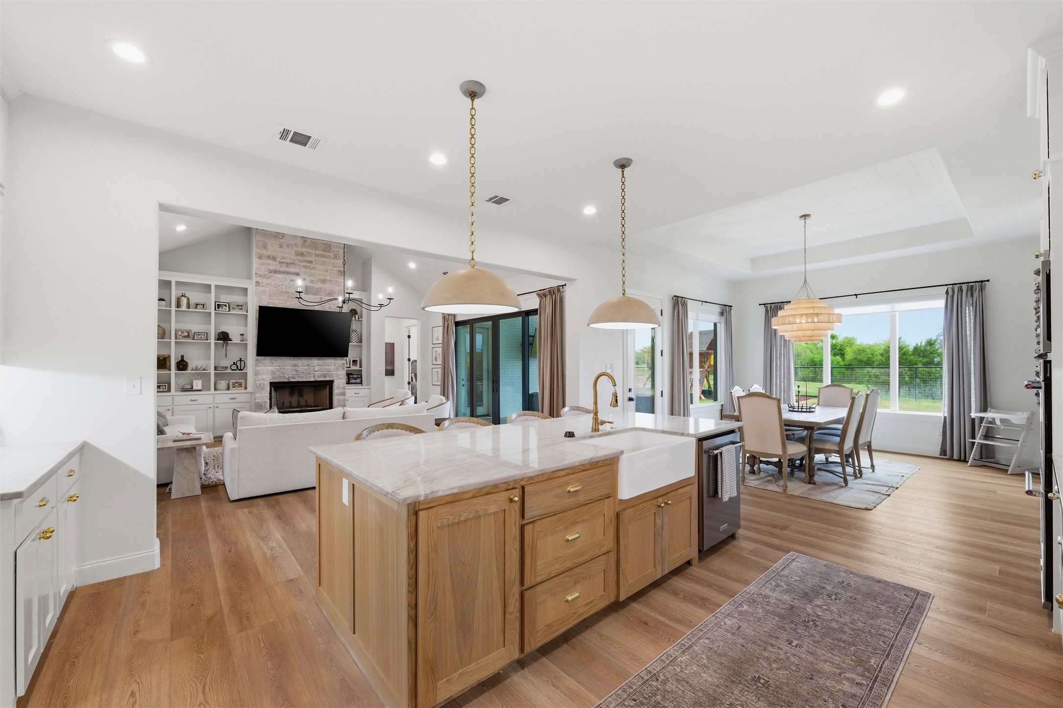 2043 Woodland Road