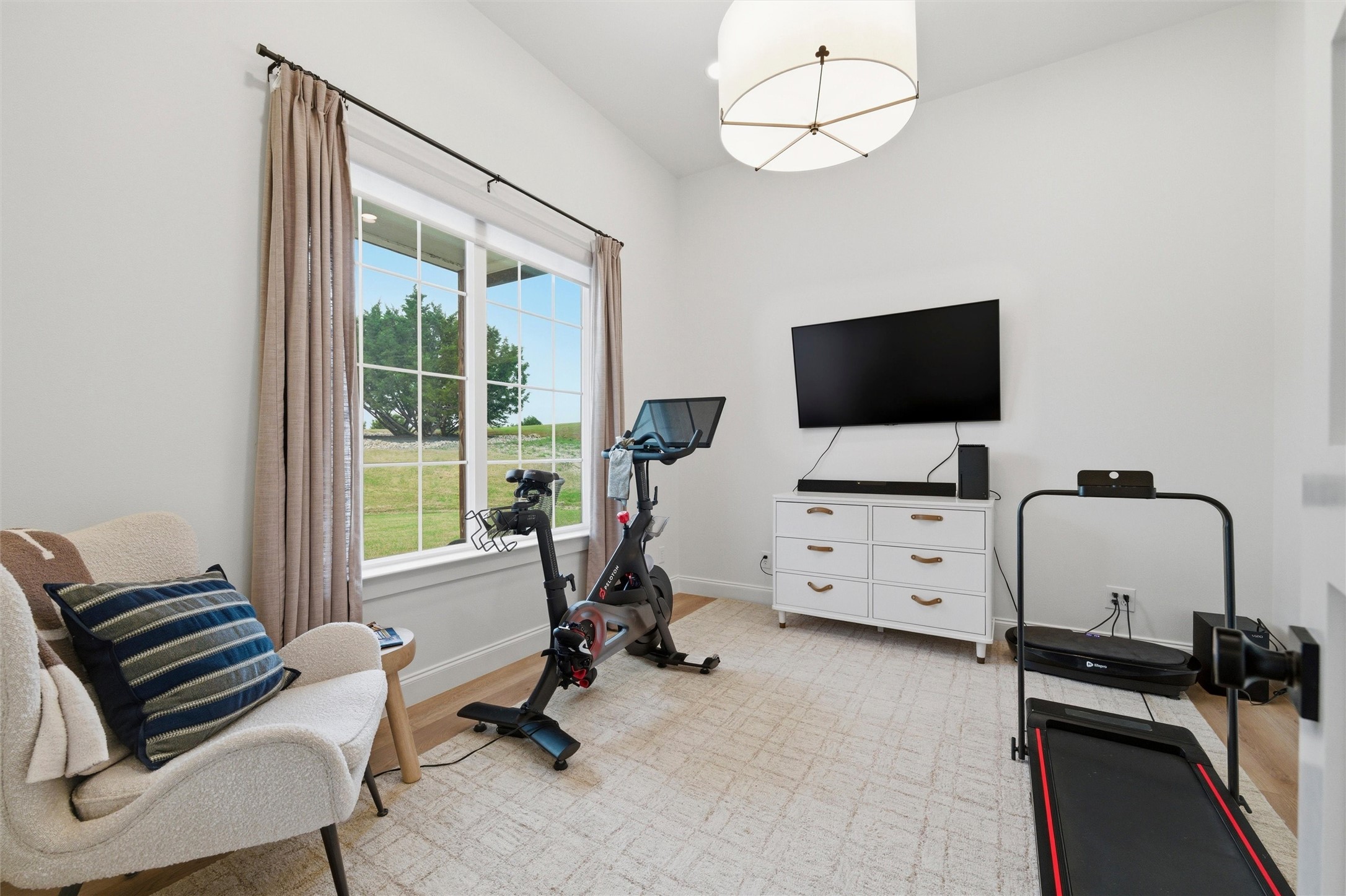 2043 Woodland Road