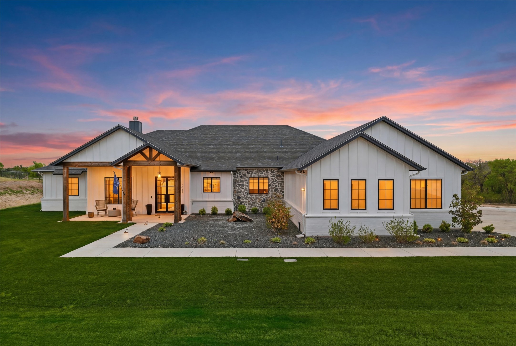 2043 Woodland Road