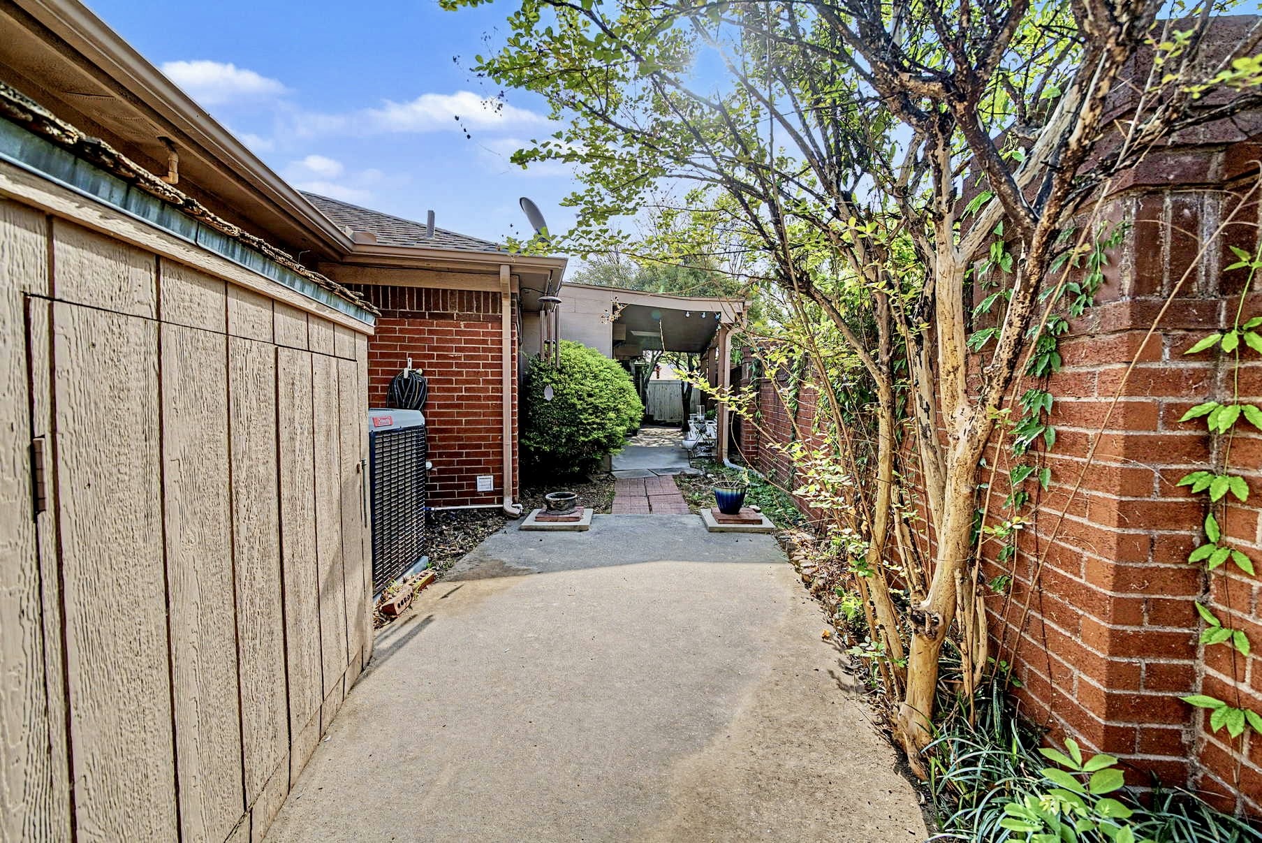 6609 Waterwood Circle
