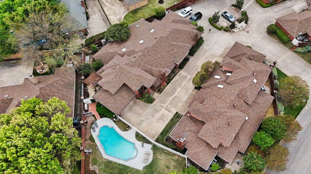 6609 Waterwood Circle