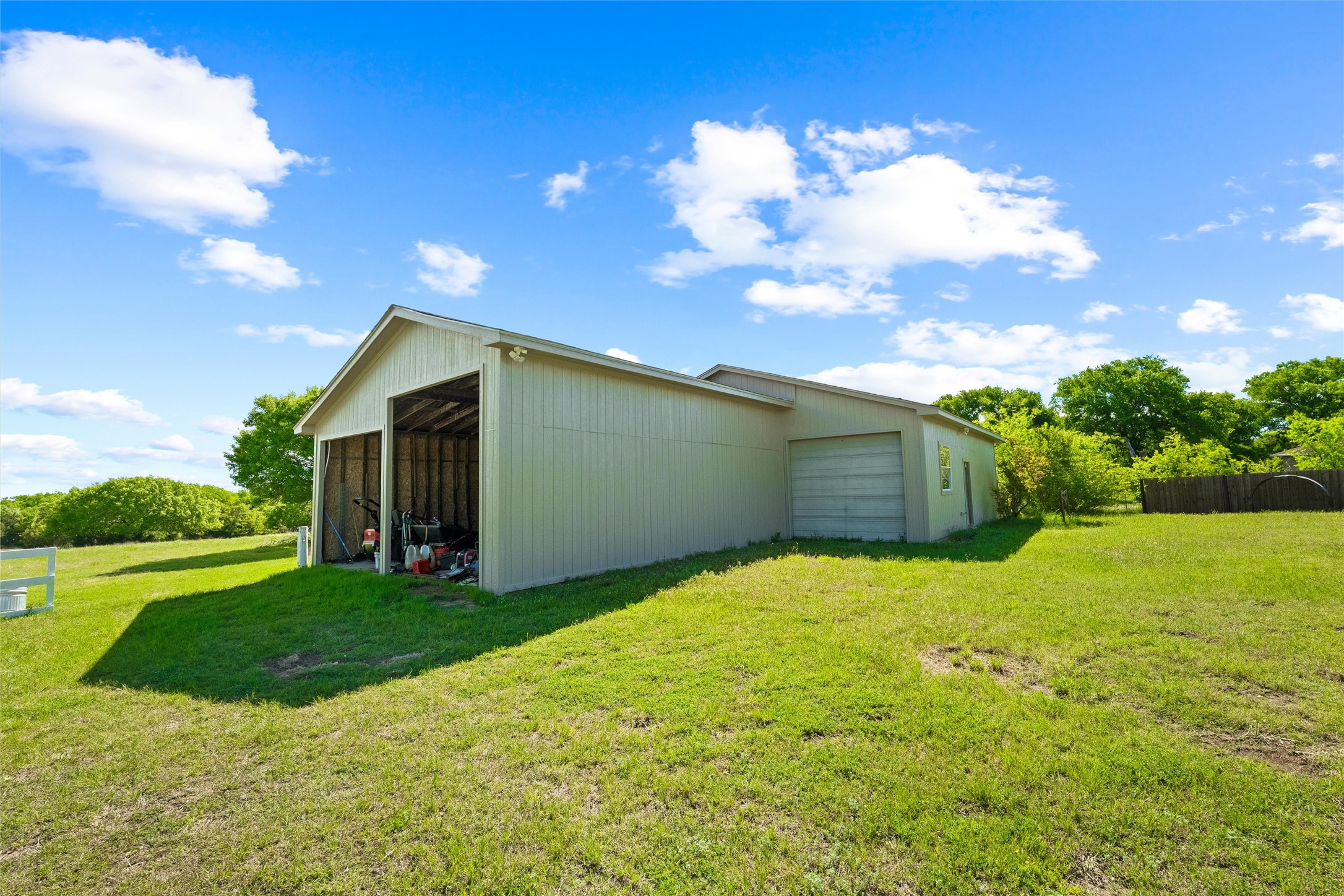 1601 Chapman Court