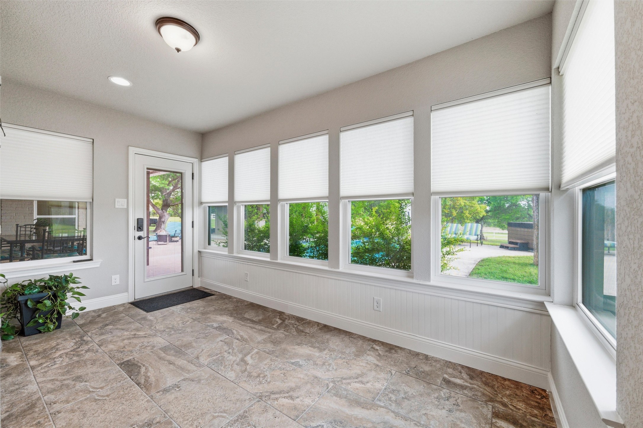 1601 Chapman Court
