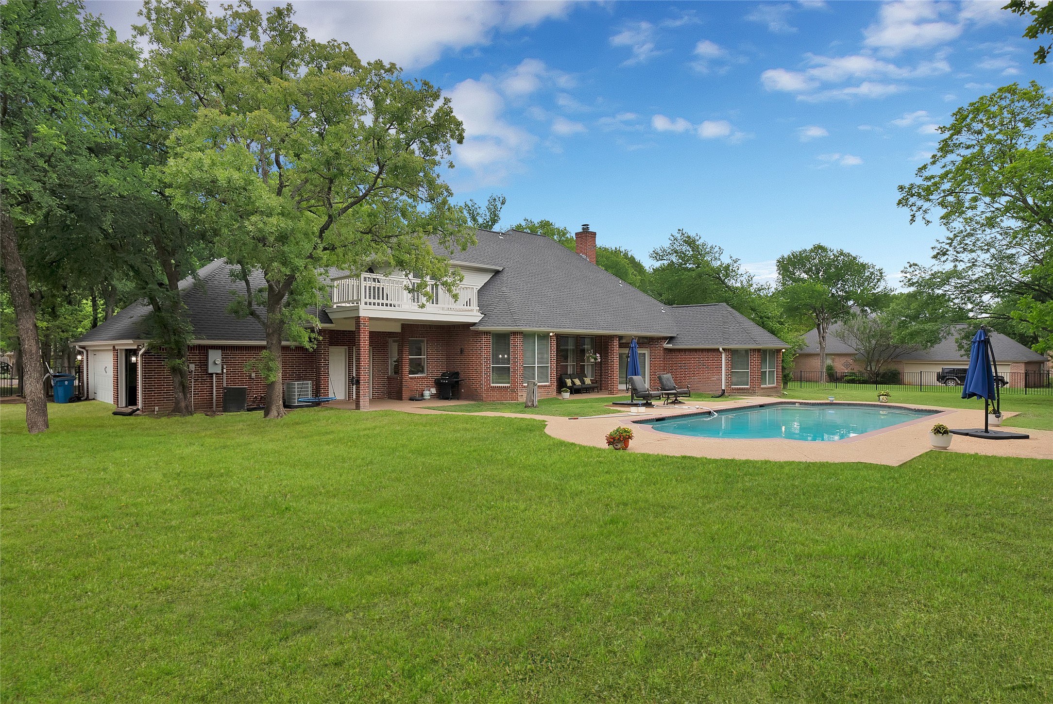 1507 Greenleaf Court