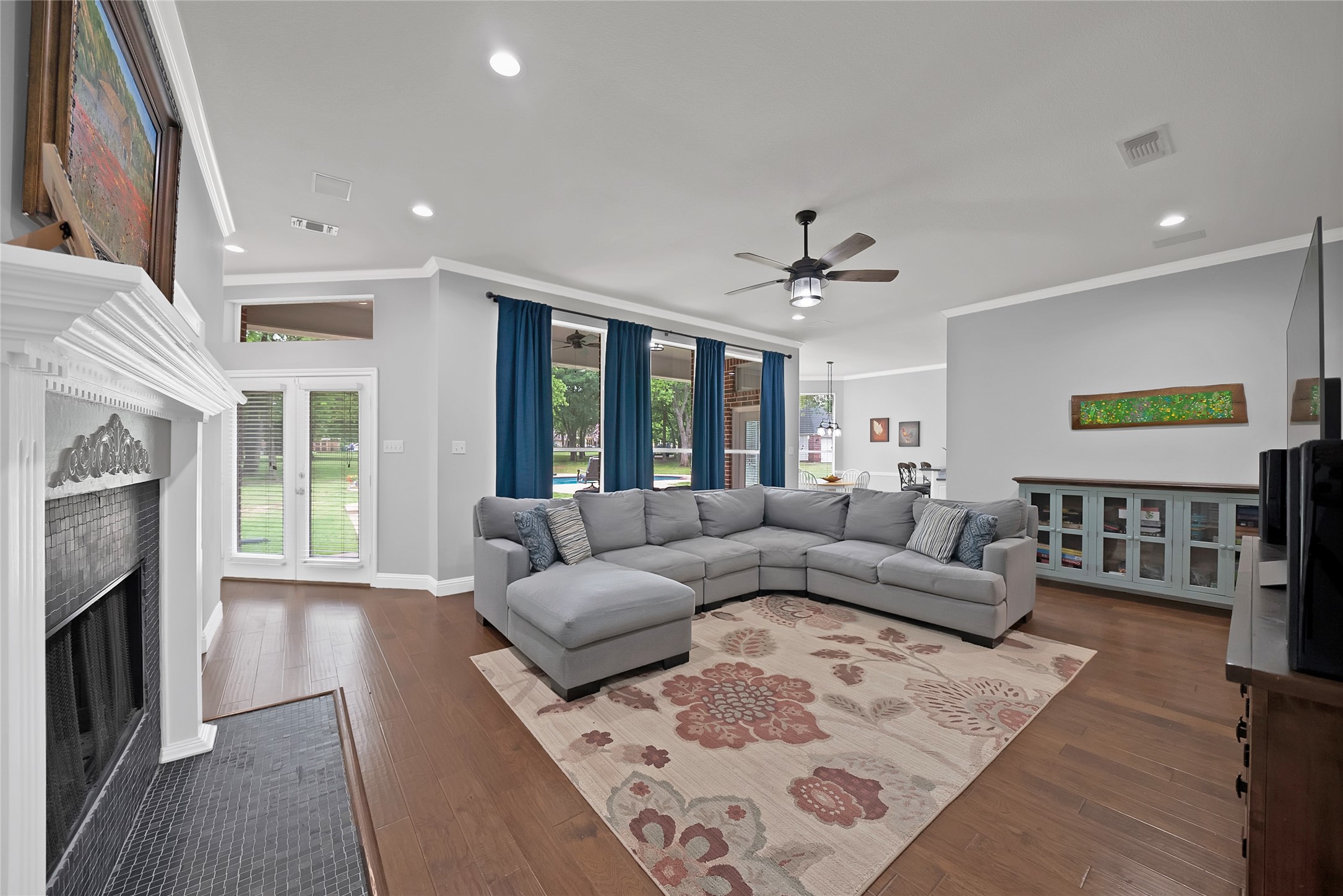 1507 Greenleaf Court