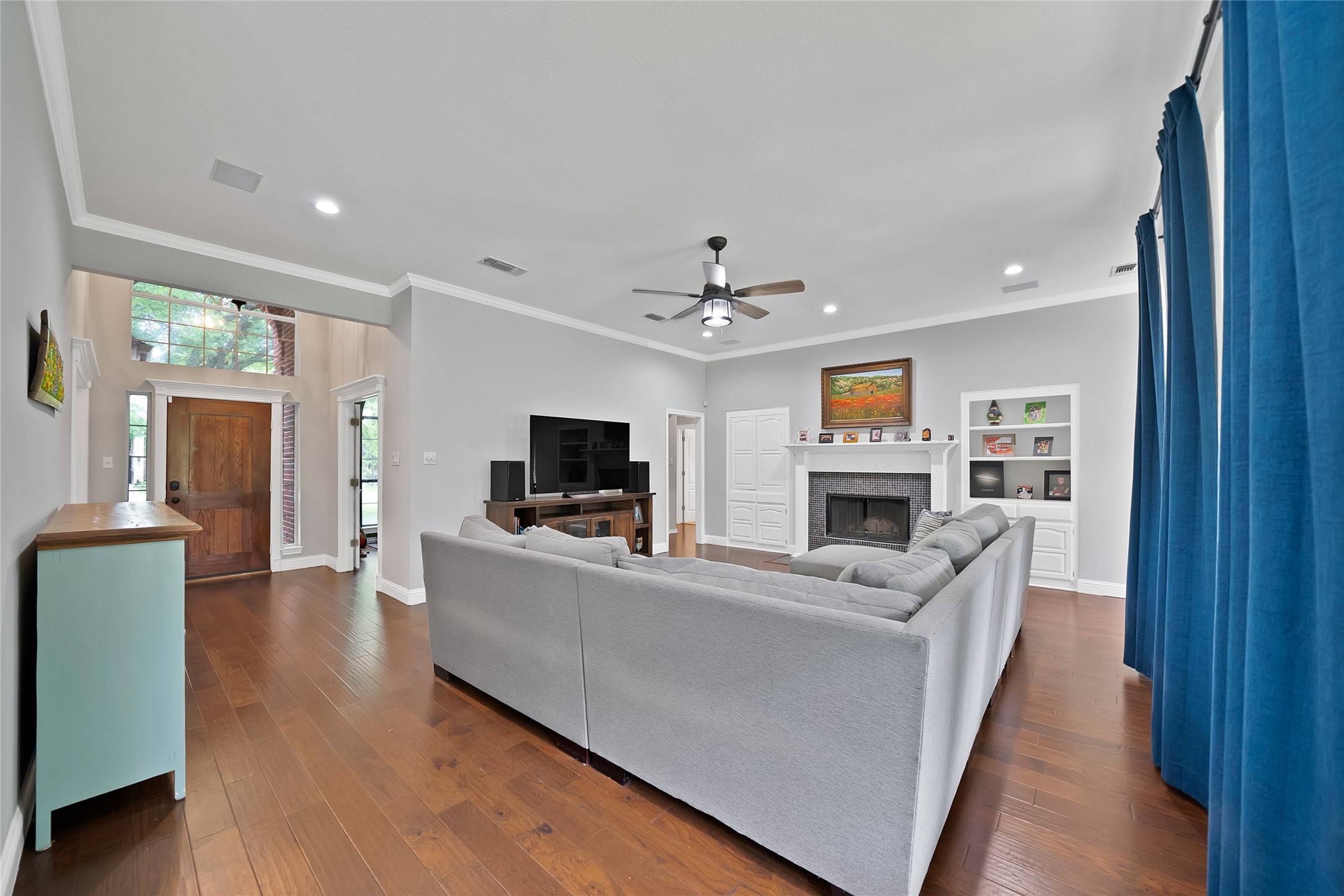 1507 Greenleaf Court