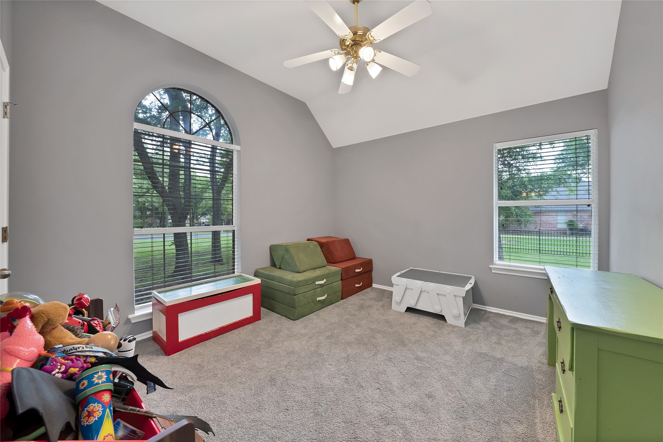 1507 Greenleaf Court