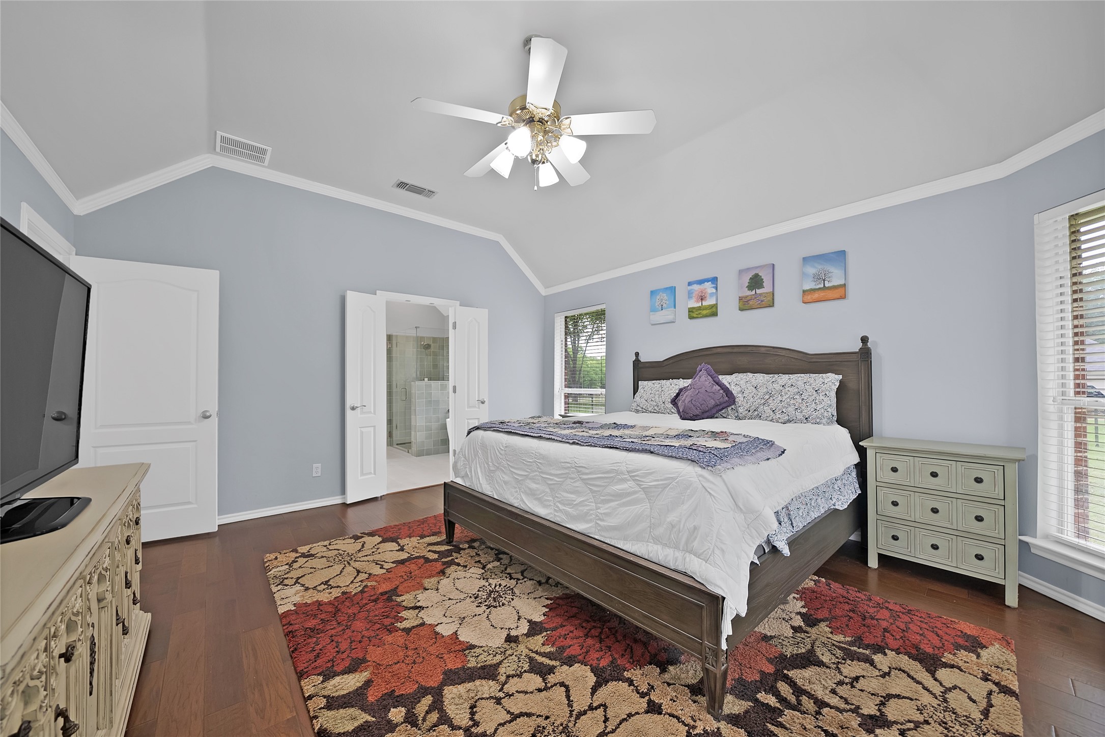 1507 Greenleaf Court
