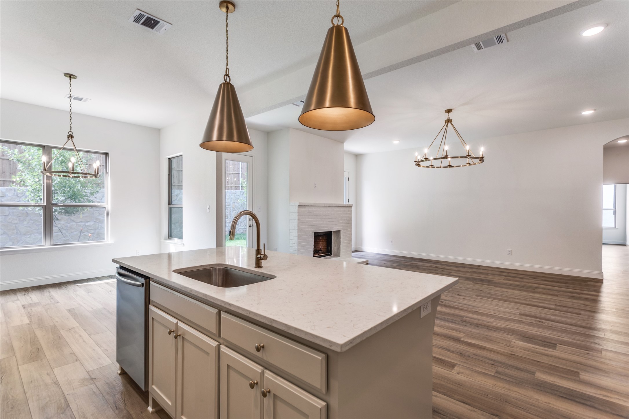 782 Sterling Drive