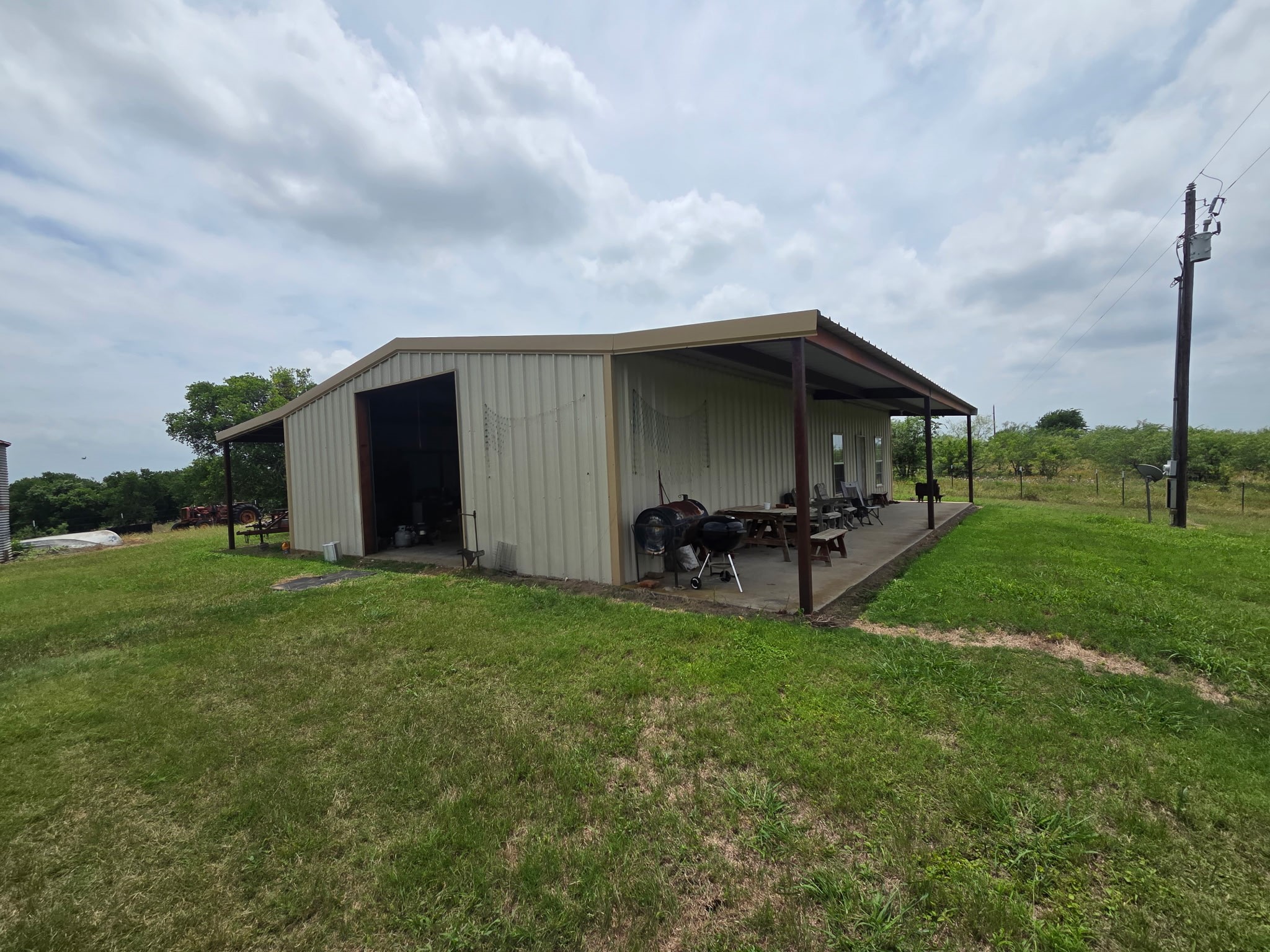 1191 J B Vandiver Loop