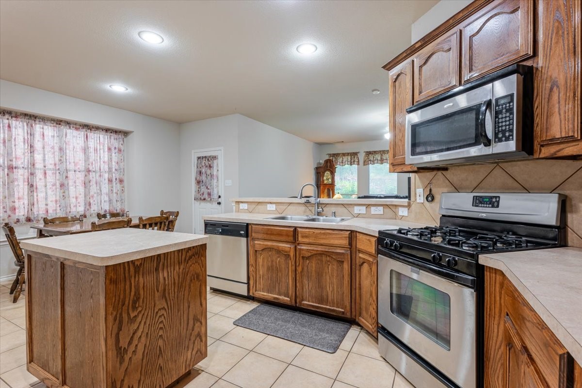 7234 Summit Parc Drive