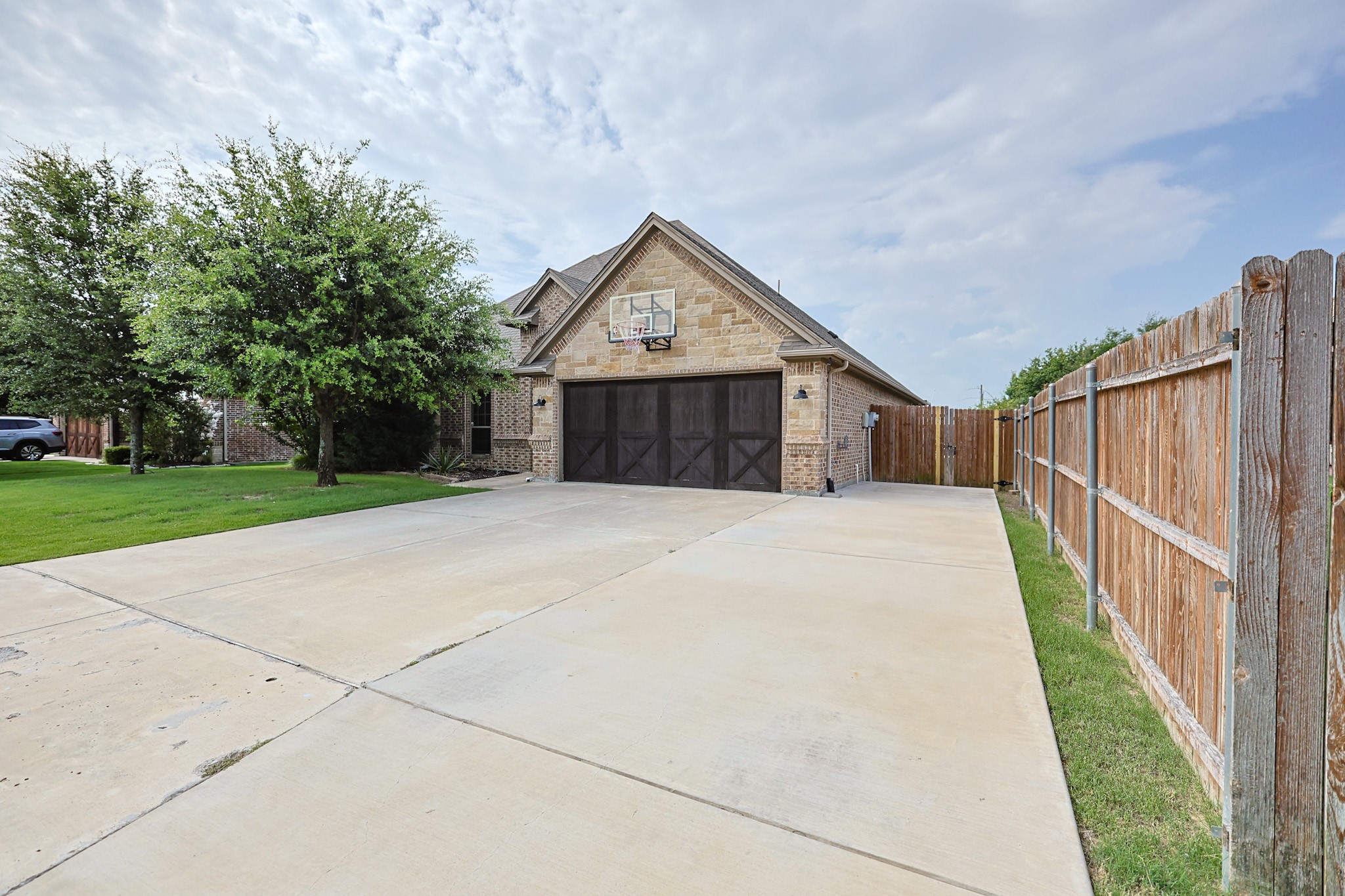120 Whitetail Drive