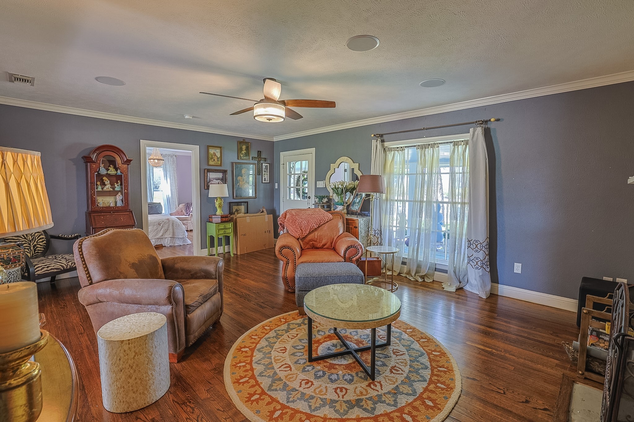 3661 S Highway 281