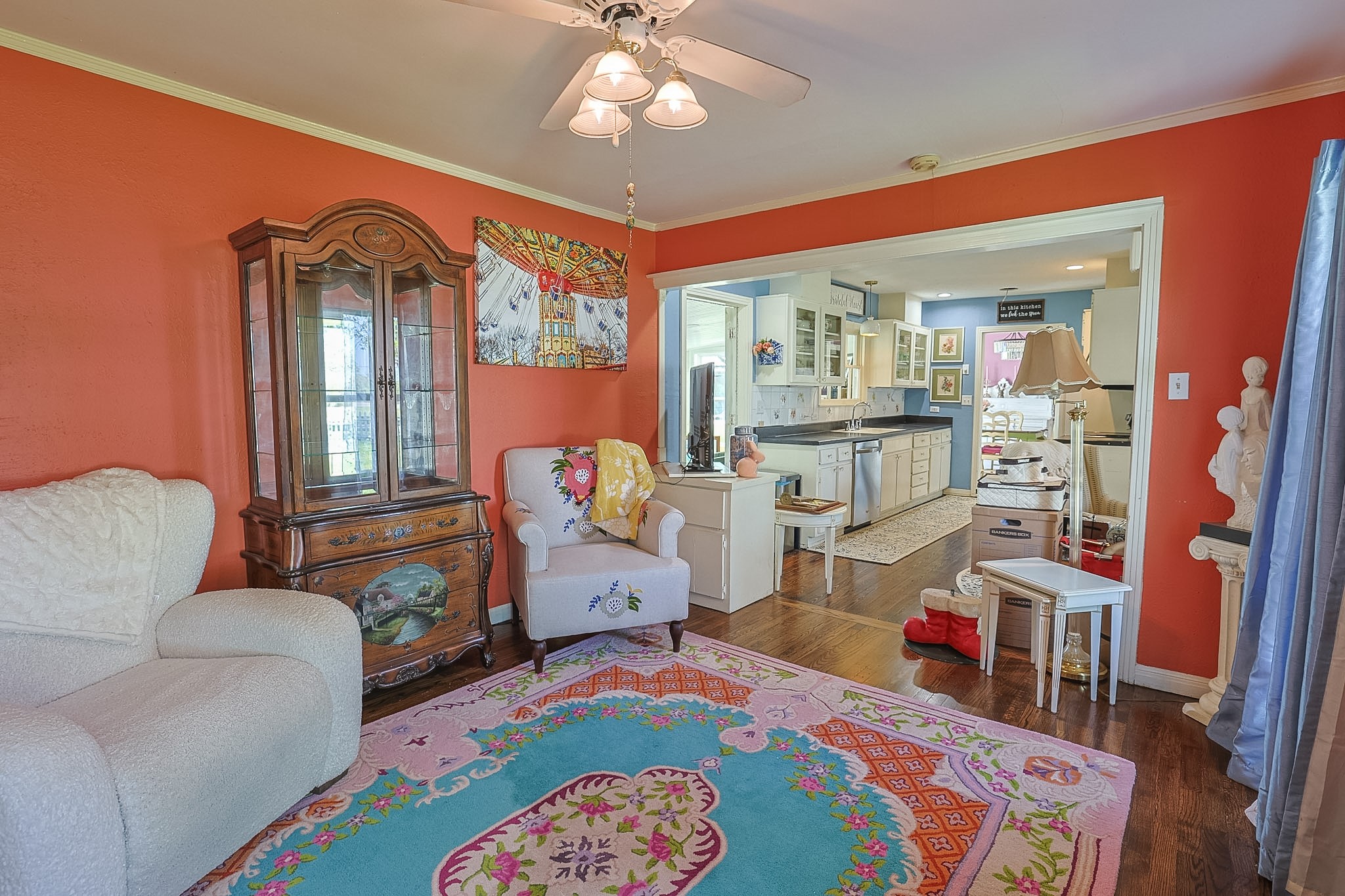 3661 S Highway 281