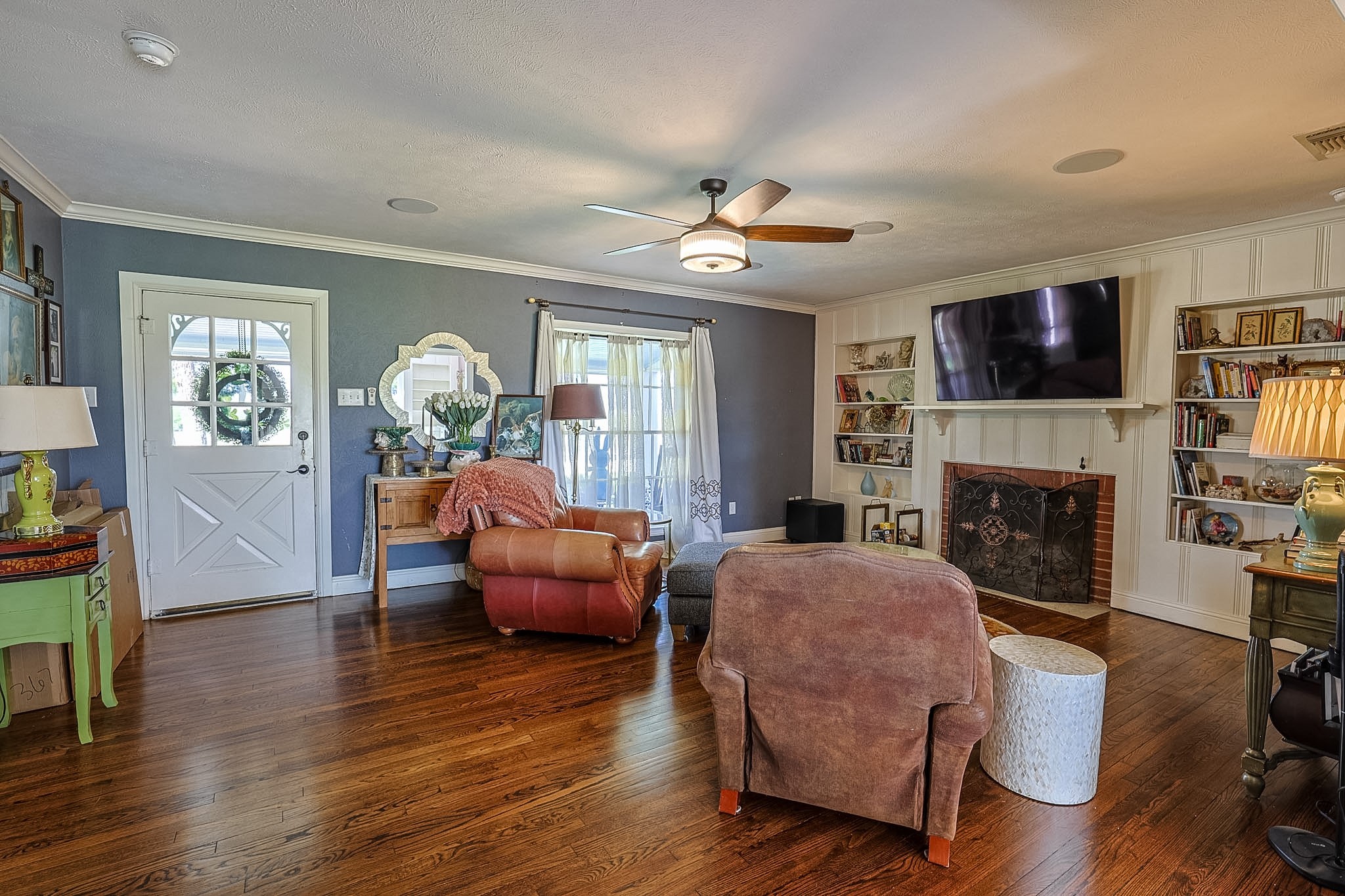 3661 S Highway 281