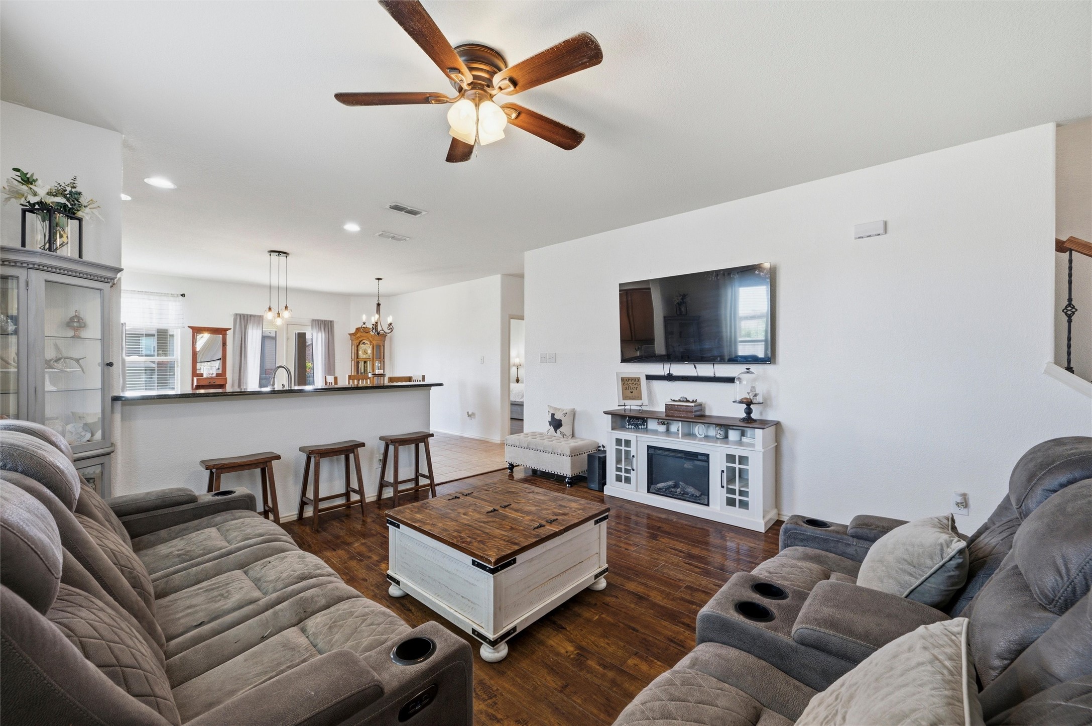 2904 Big Horn Bluff Court