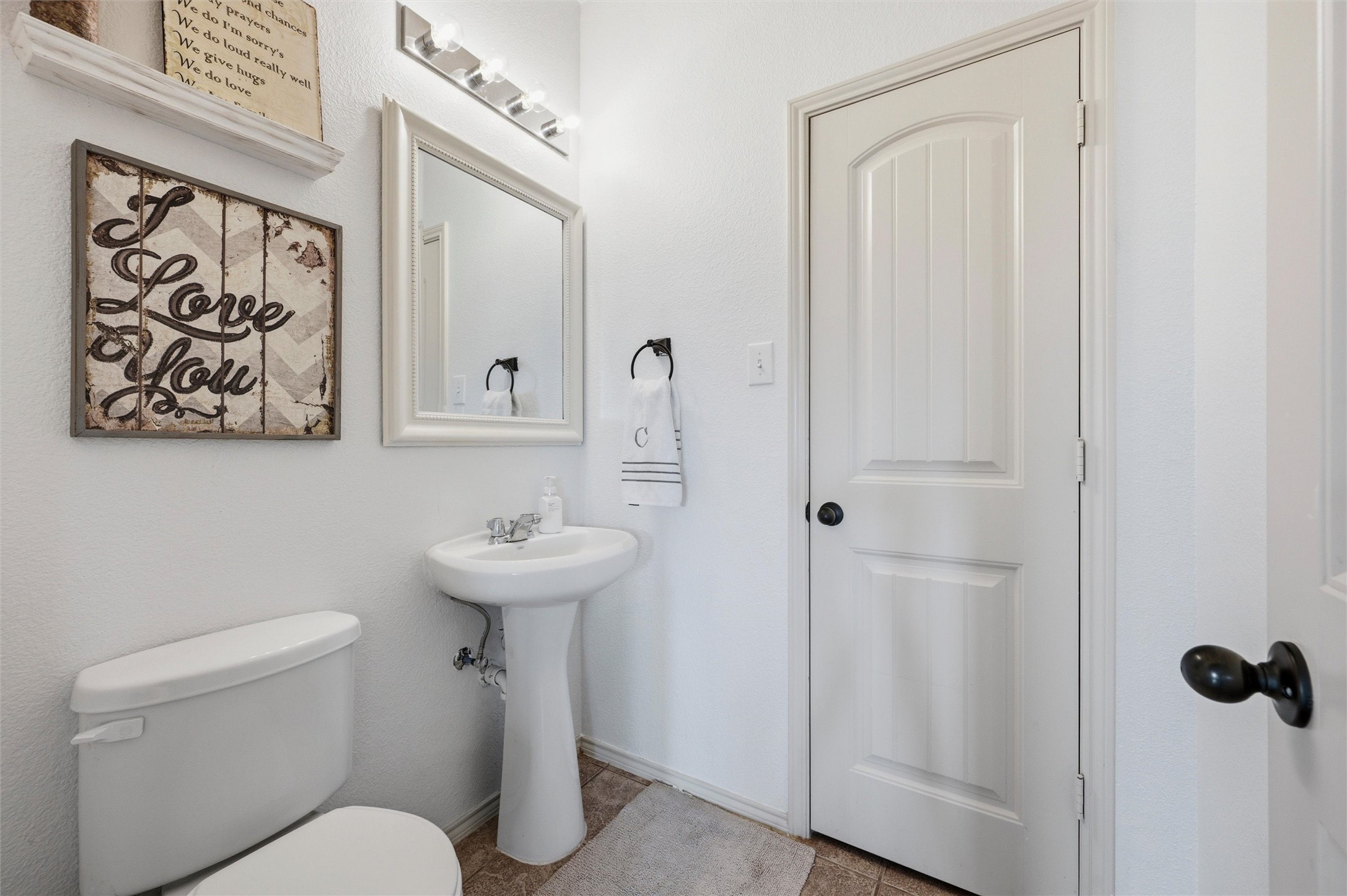 2904 Big Horn Bluff Court