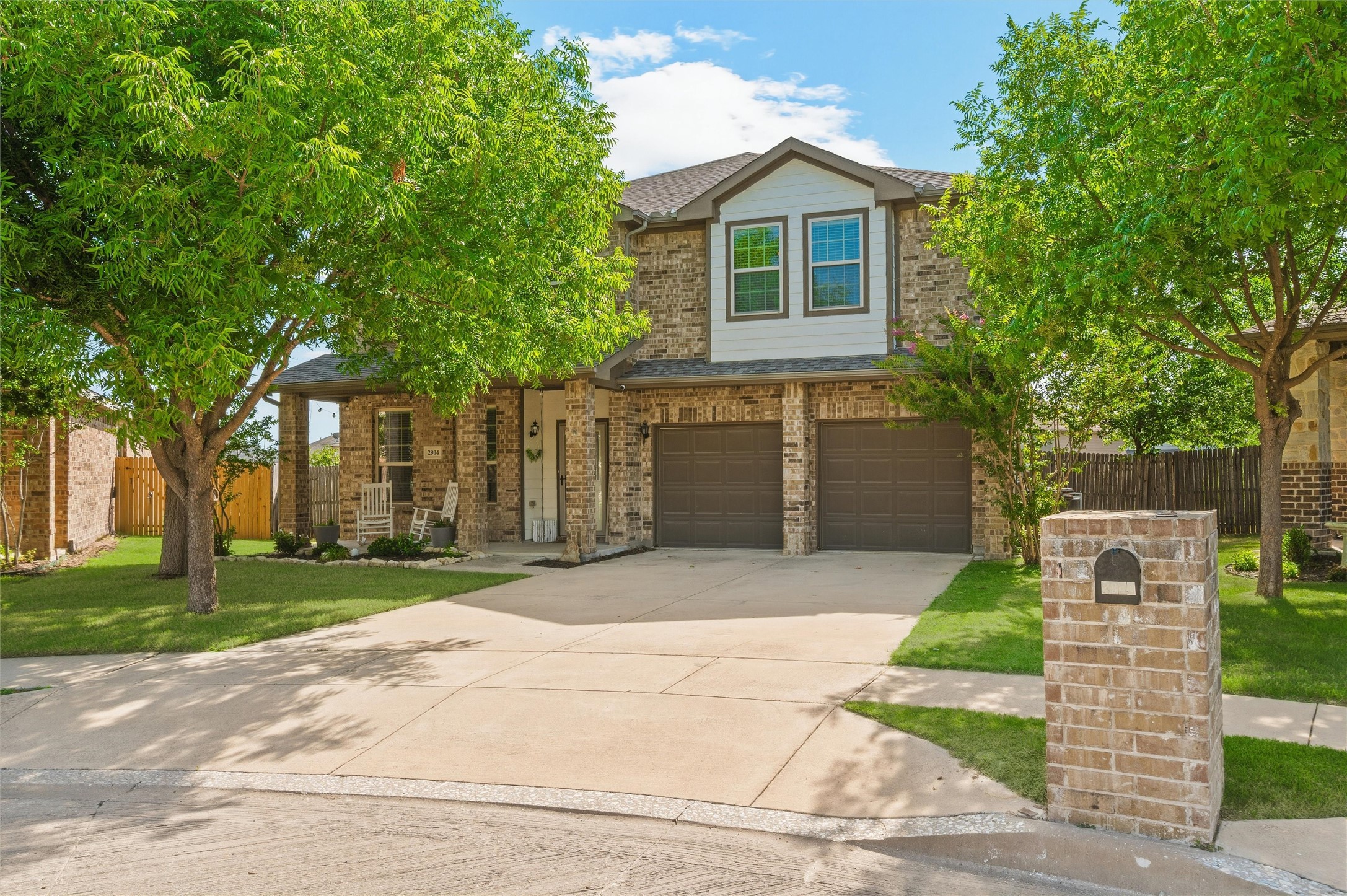 2904 Big Horn Bluff Court