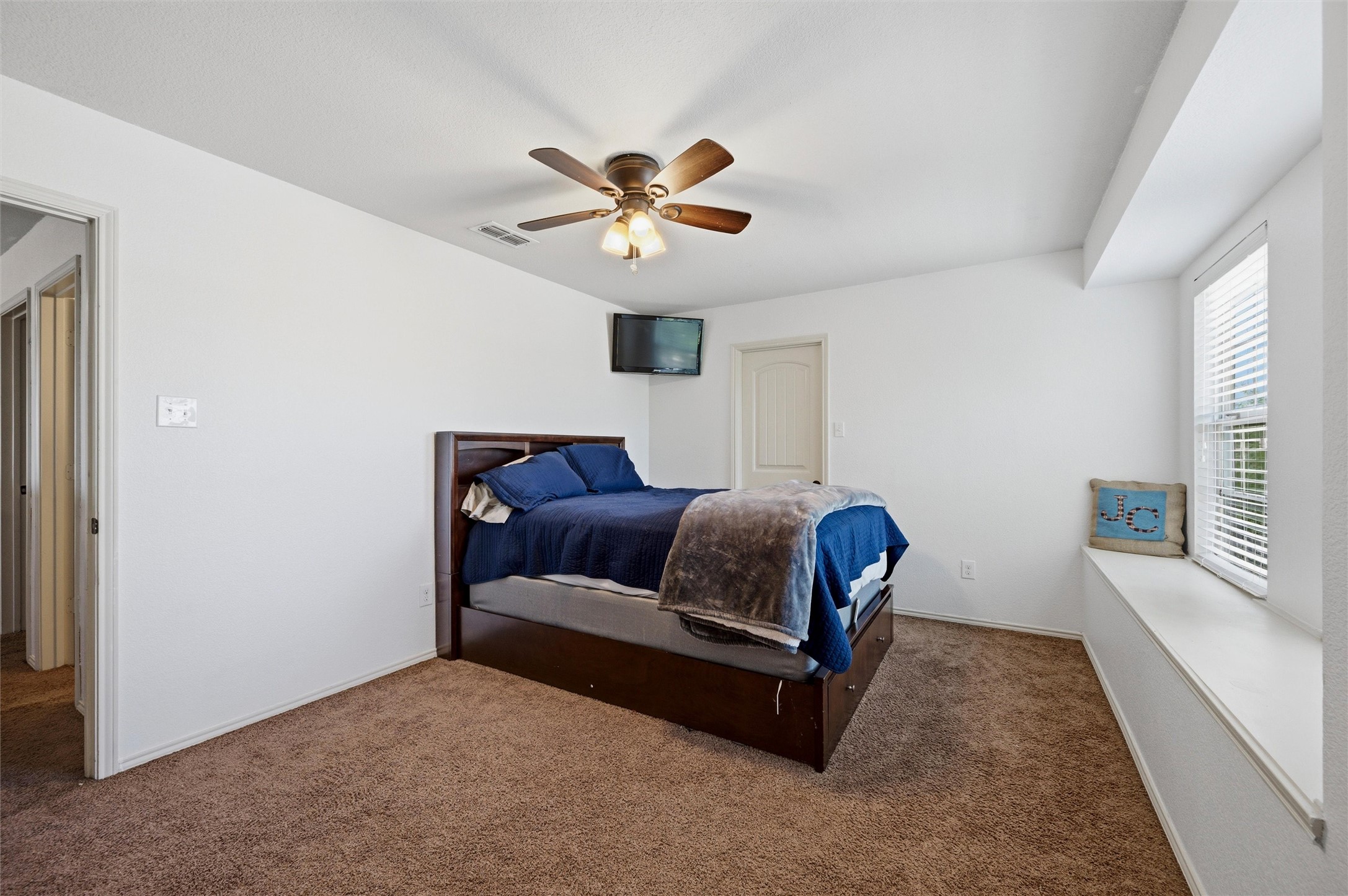 2904 Big Horn Bluff Court