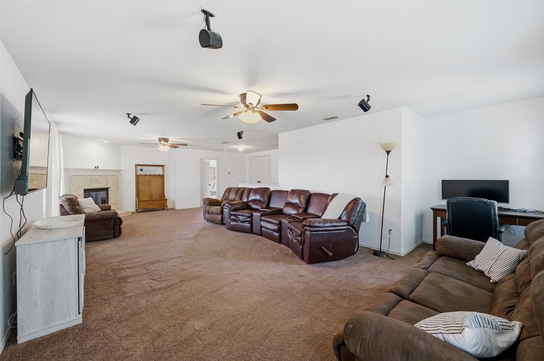 2904 Big Horn Bluff Court
