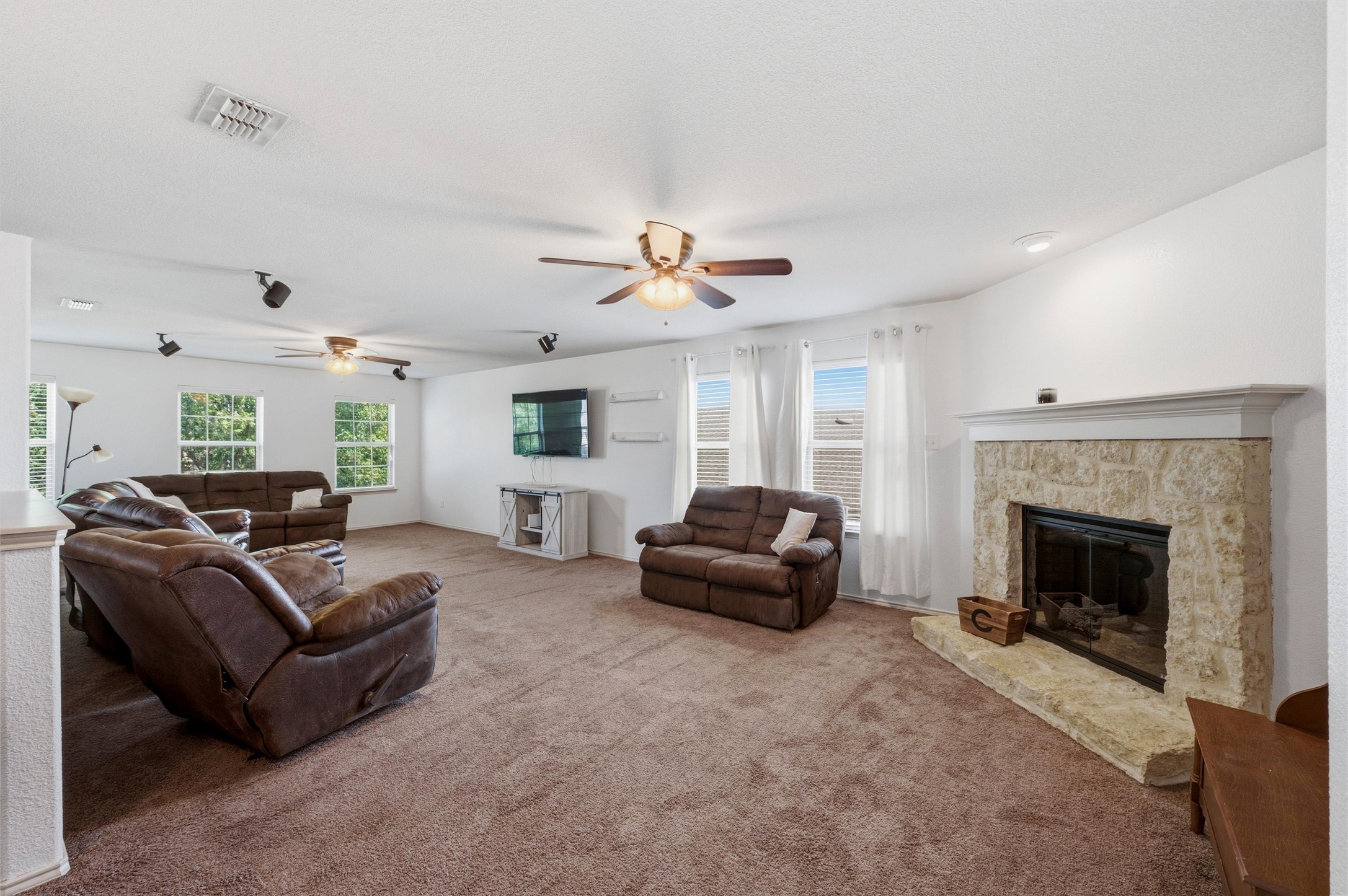 2904 Big Horn Bluff Court