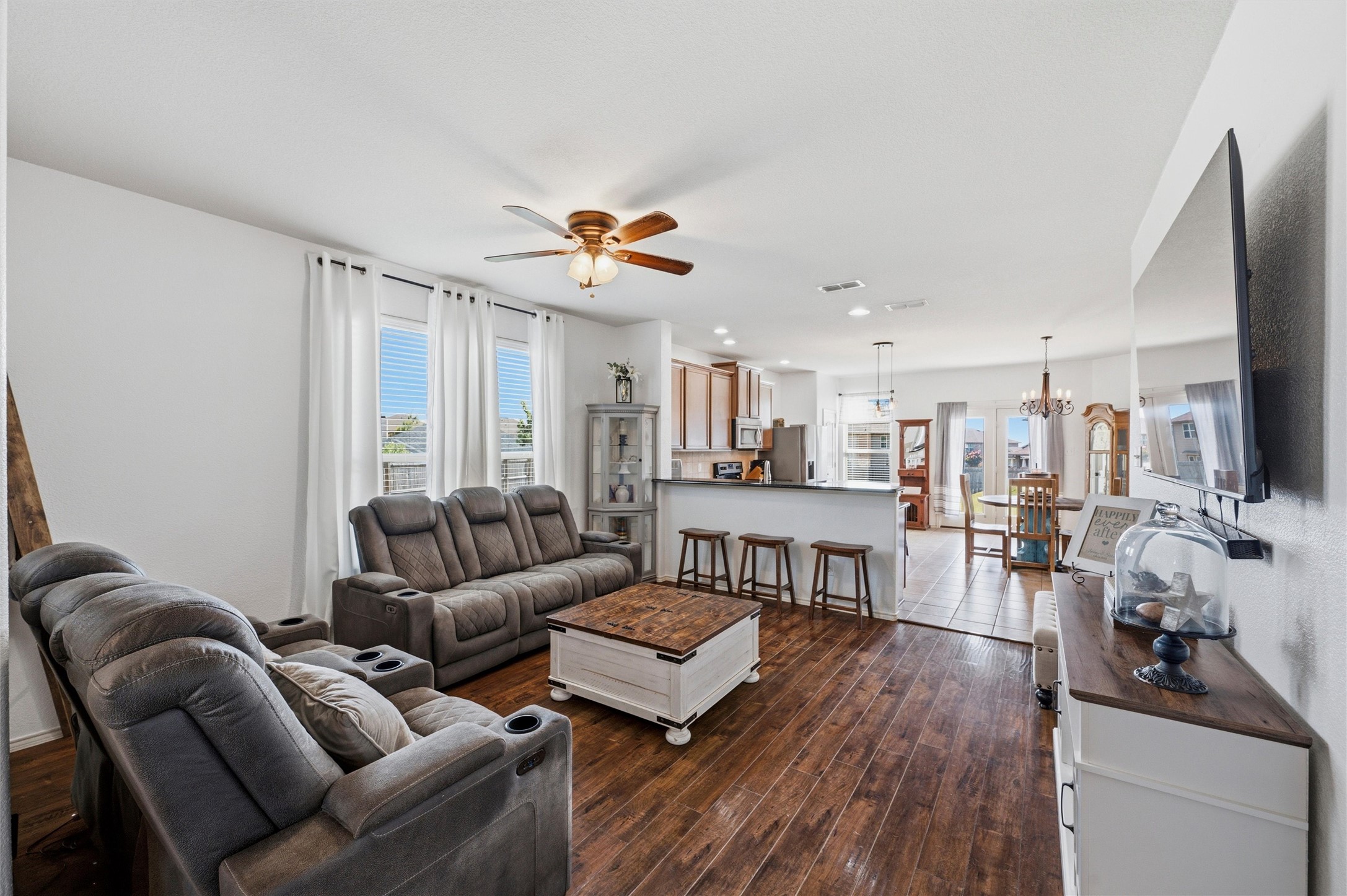 2904 Big Horn Bluff Court
