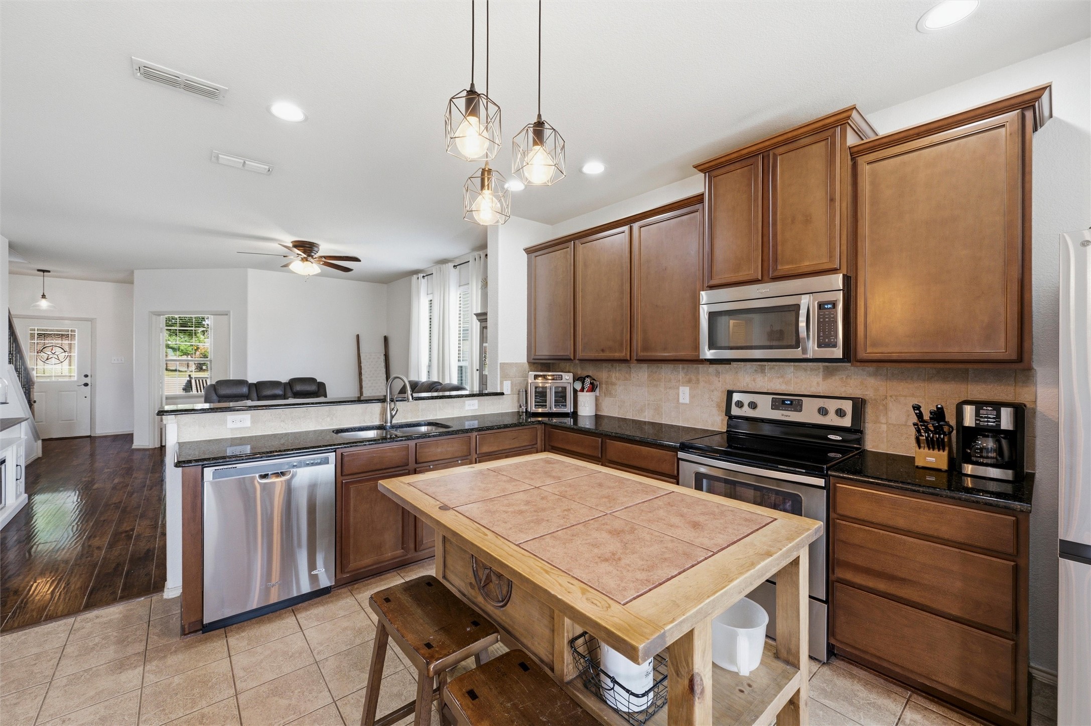 2904 Big Horn Bluff Court