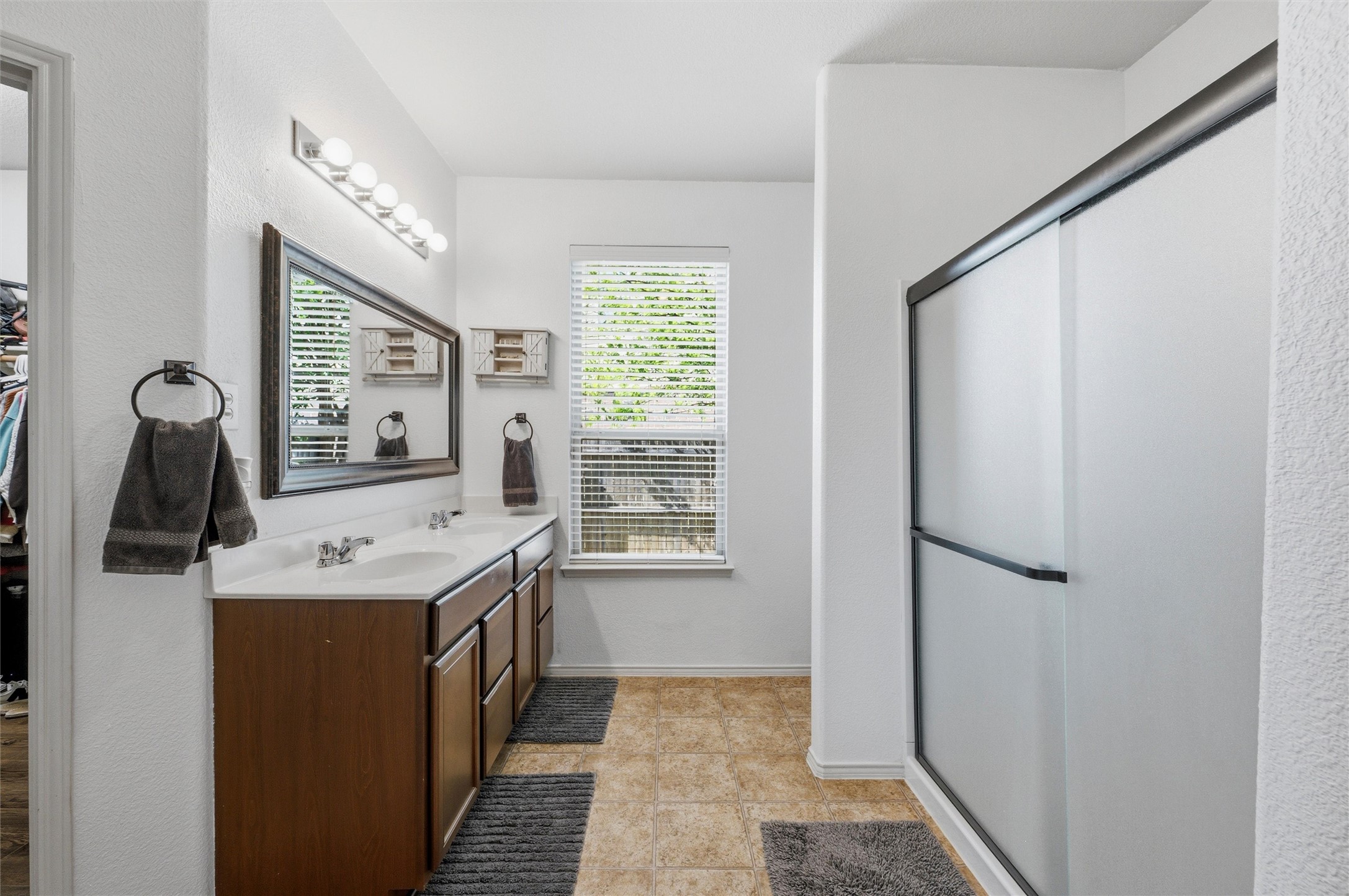 2904 Big Horn Bluff Court