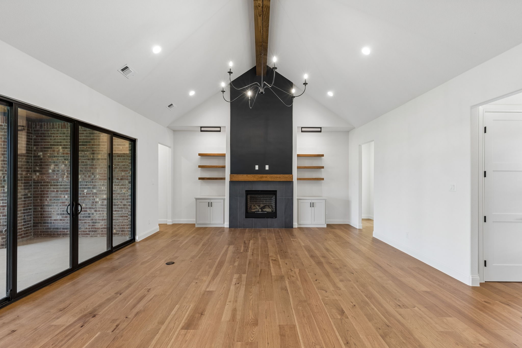 2043 Vaquero Drive