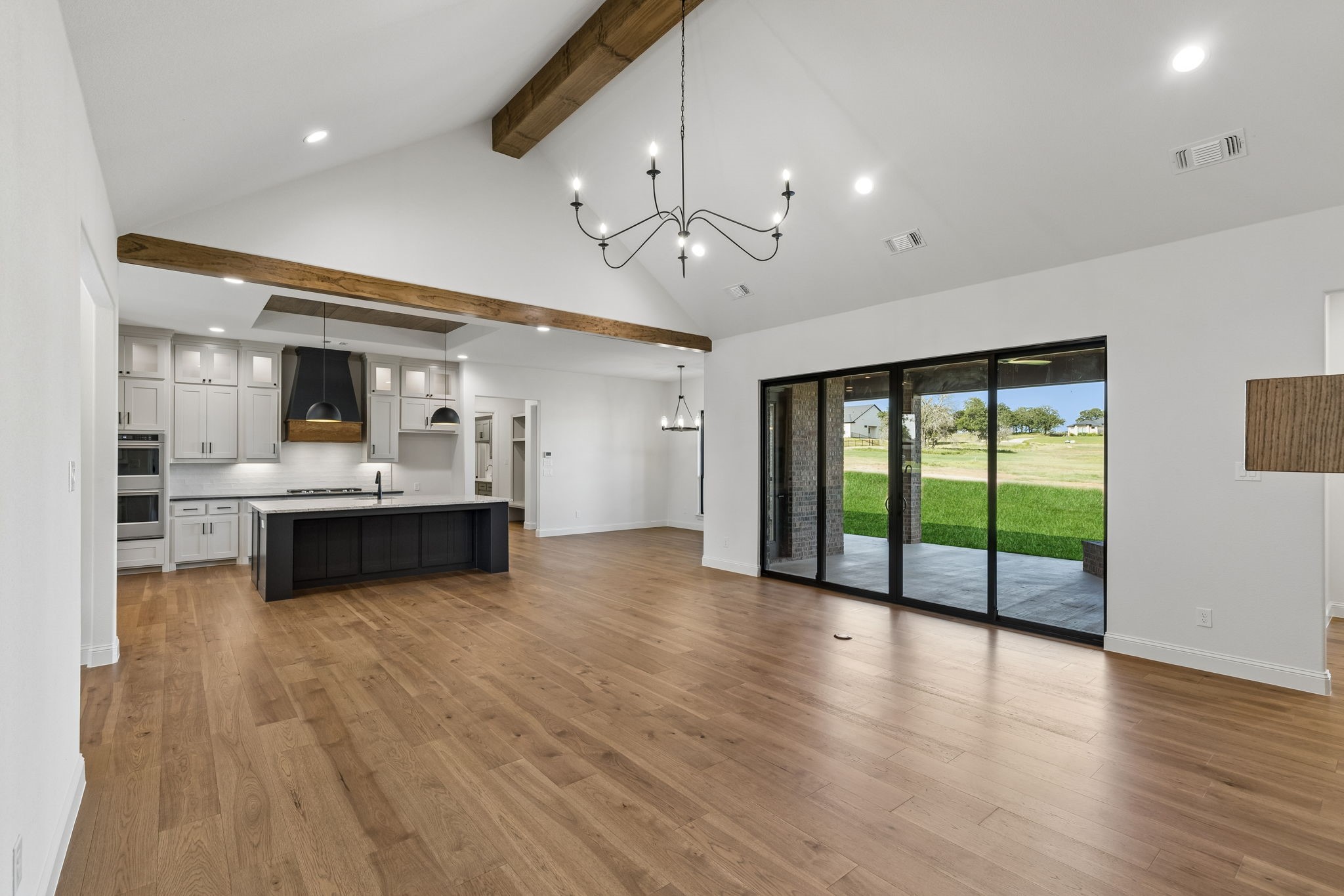 2043 Vaquero Drive