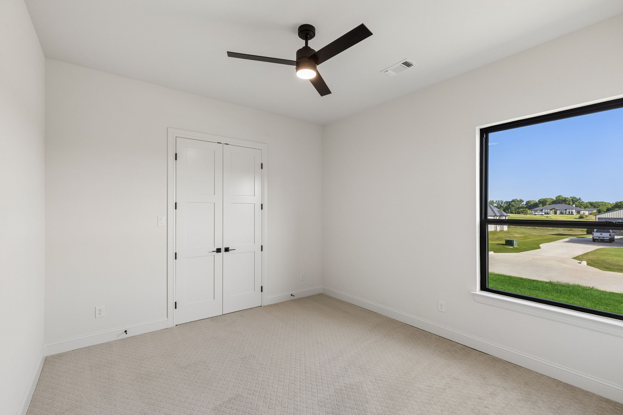 2043 Vaquero Drive