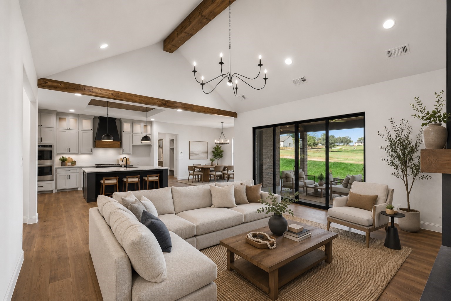 2043 Vaquero Drive