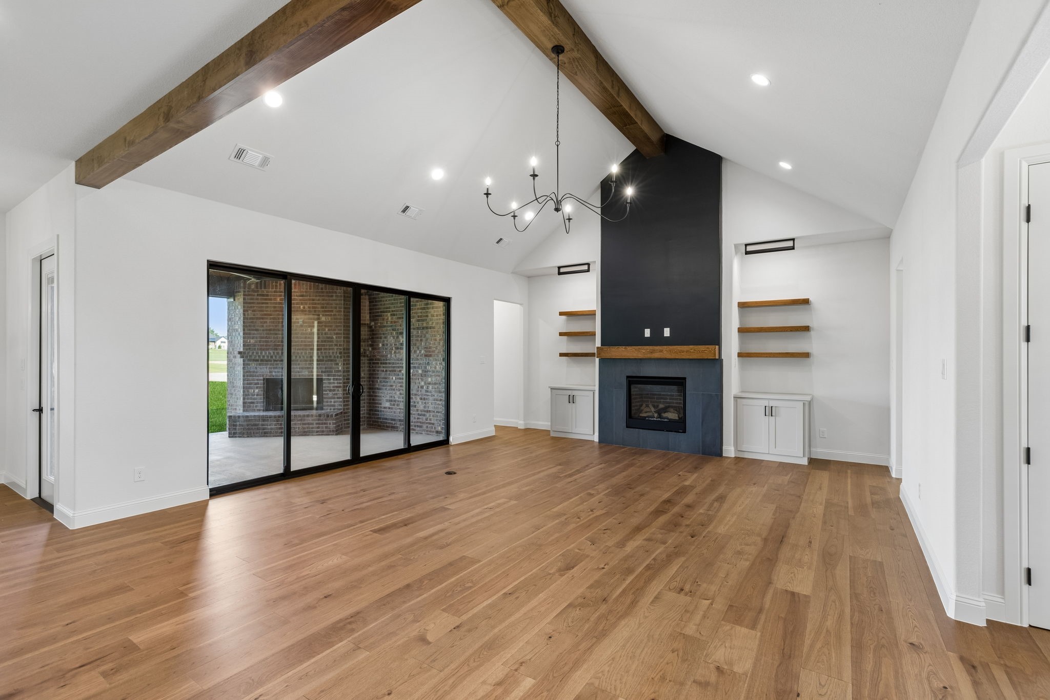 2043 Vaquero Drive