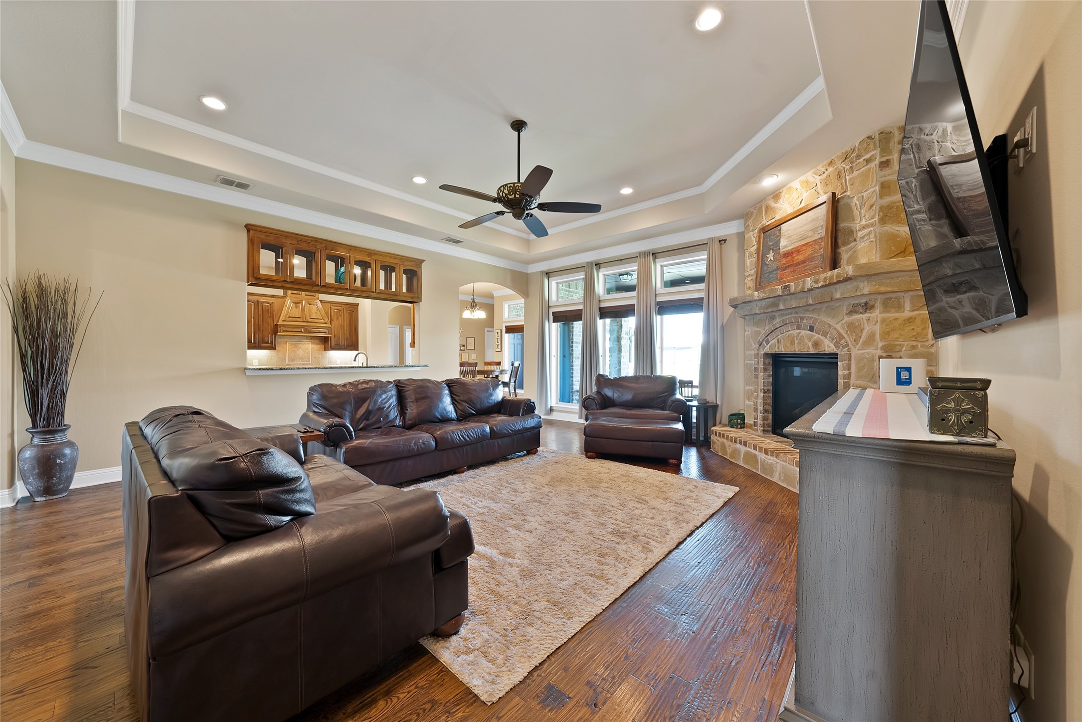 220 Pinnacle Peak Lane