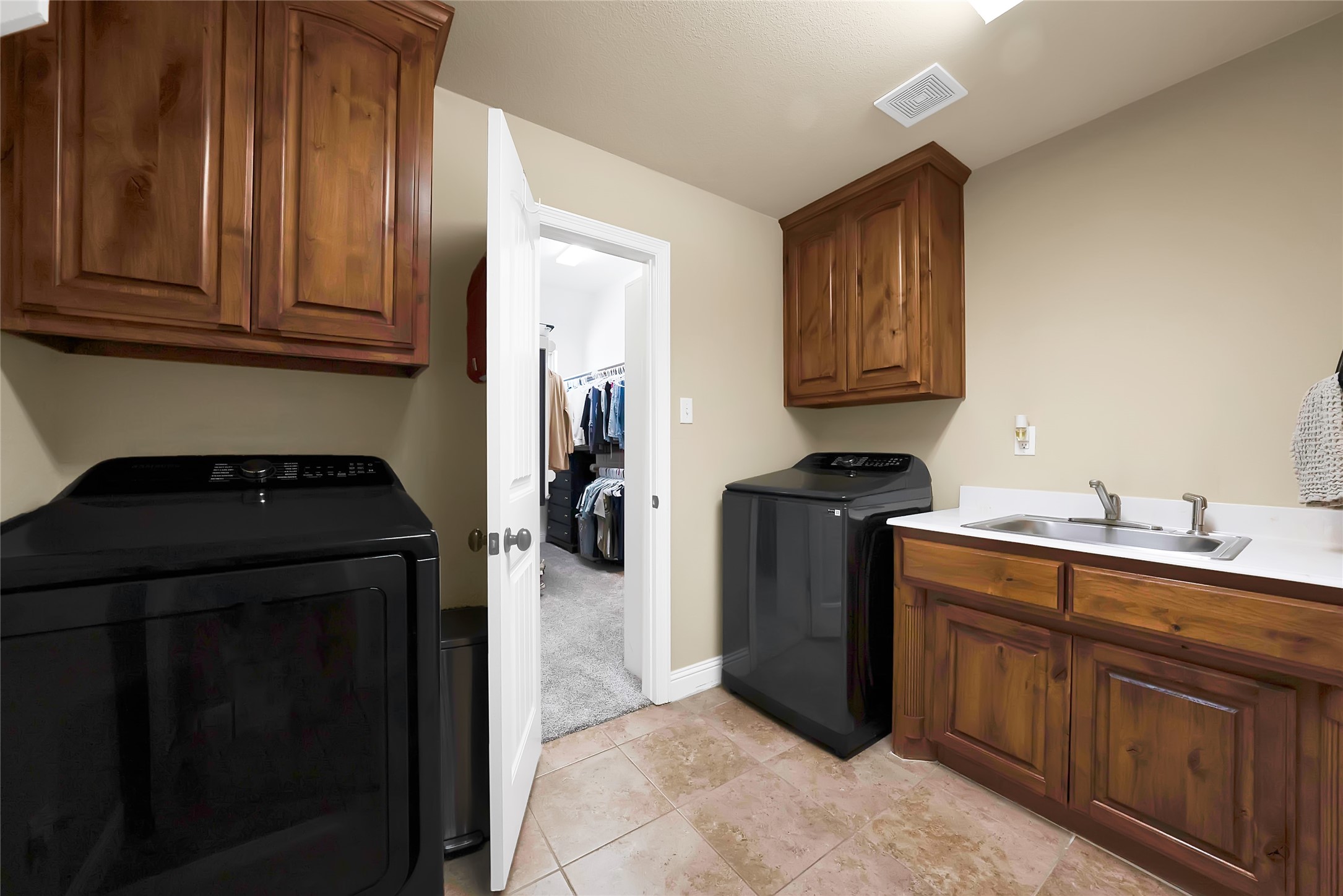 220 Pinnacle Peak Lane