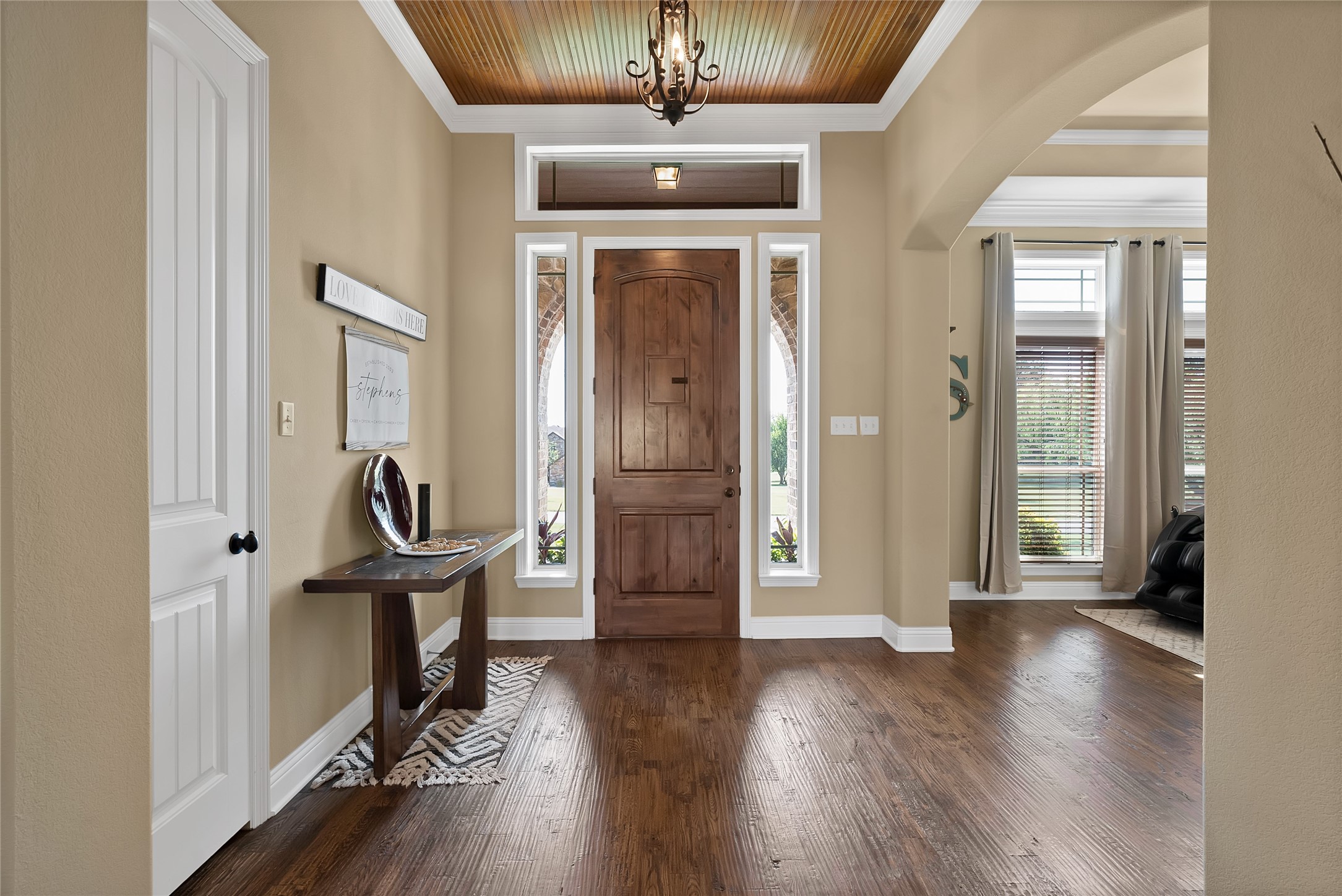220 Pinnacle Peak Lane