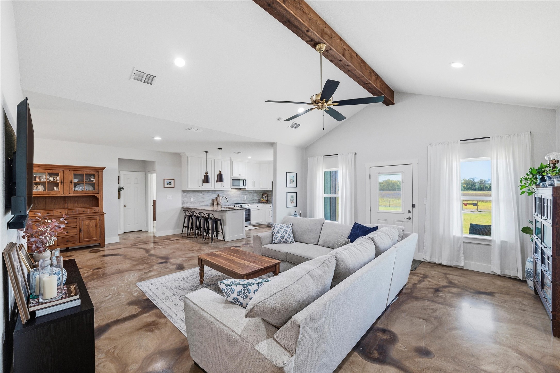 431 Advance Road